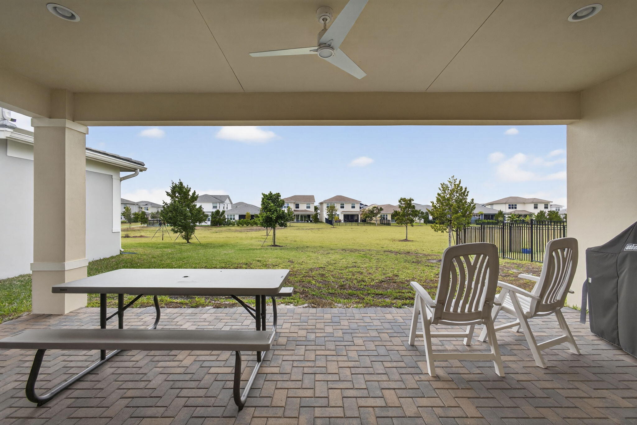 1411 Thistle Place Property Photo 40
