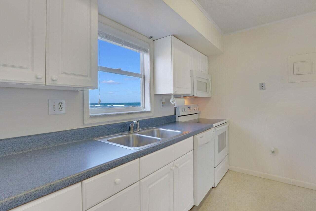 1501 Ne Ocean Boulevard 2 Property Photo 6