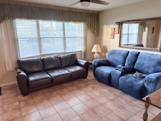 1027 Berkshire B Property Photo 2