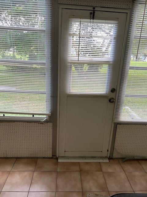 1027 Berkshire B Property Photo 15