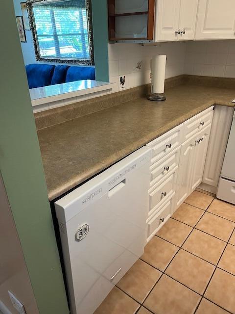 1027 Berkshire B Property Photo 17