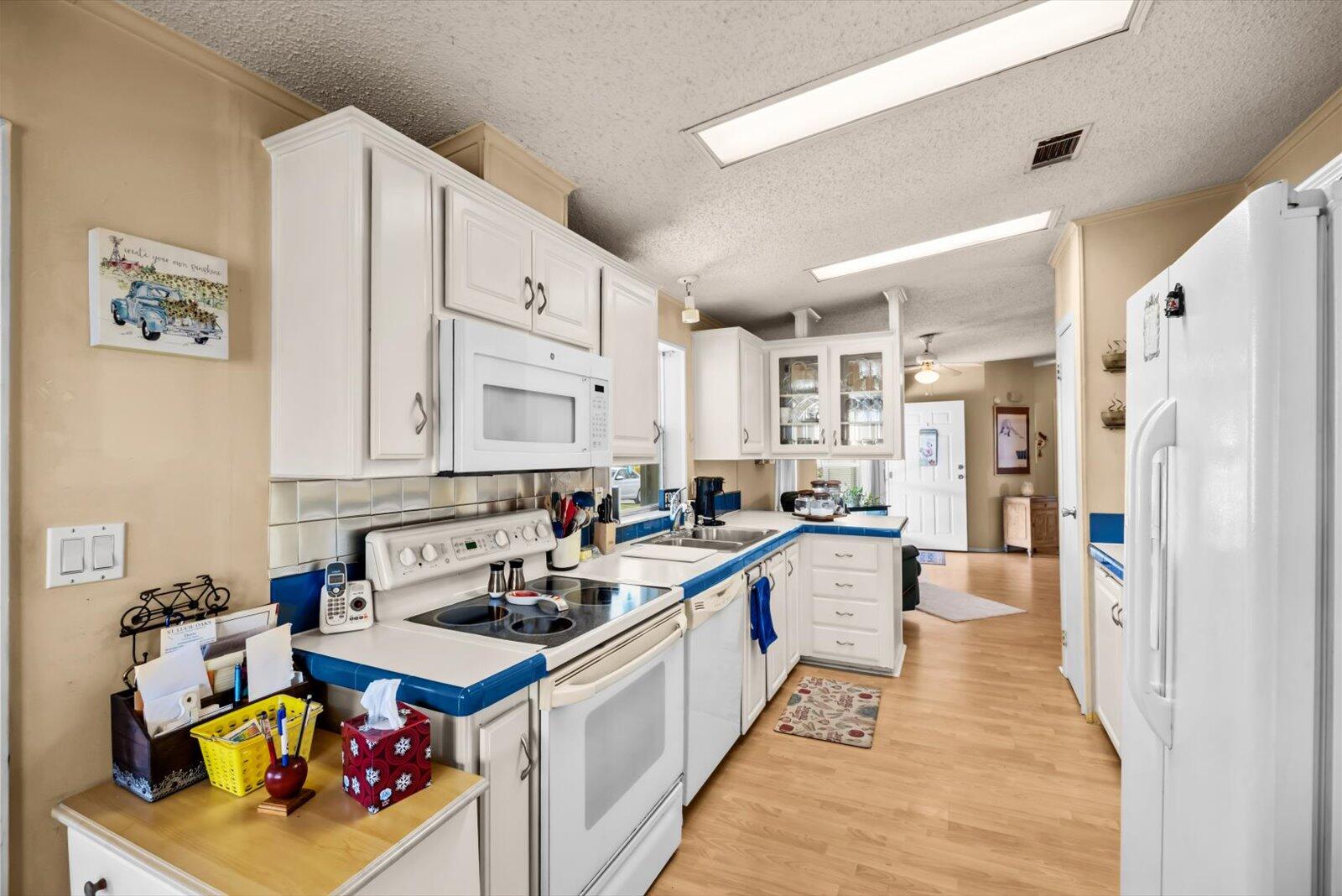 7904 Meadowlark Lane Property Photo 13