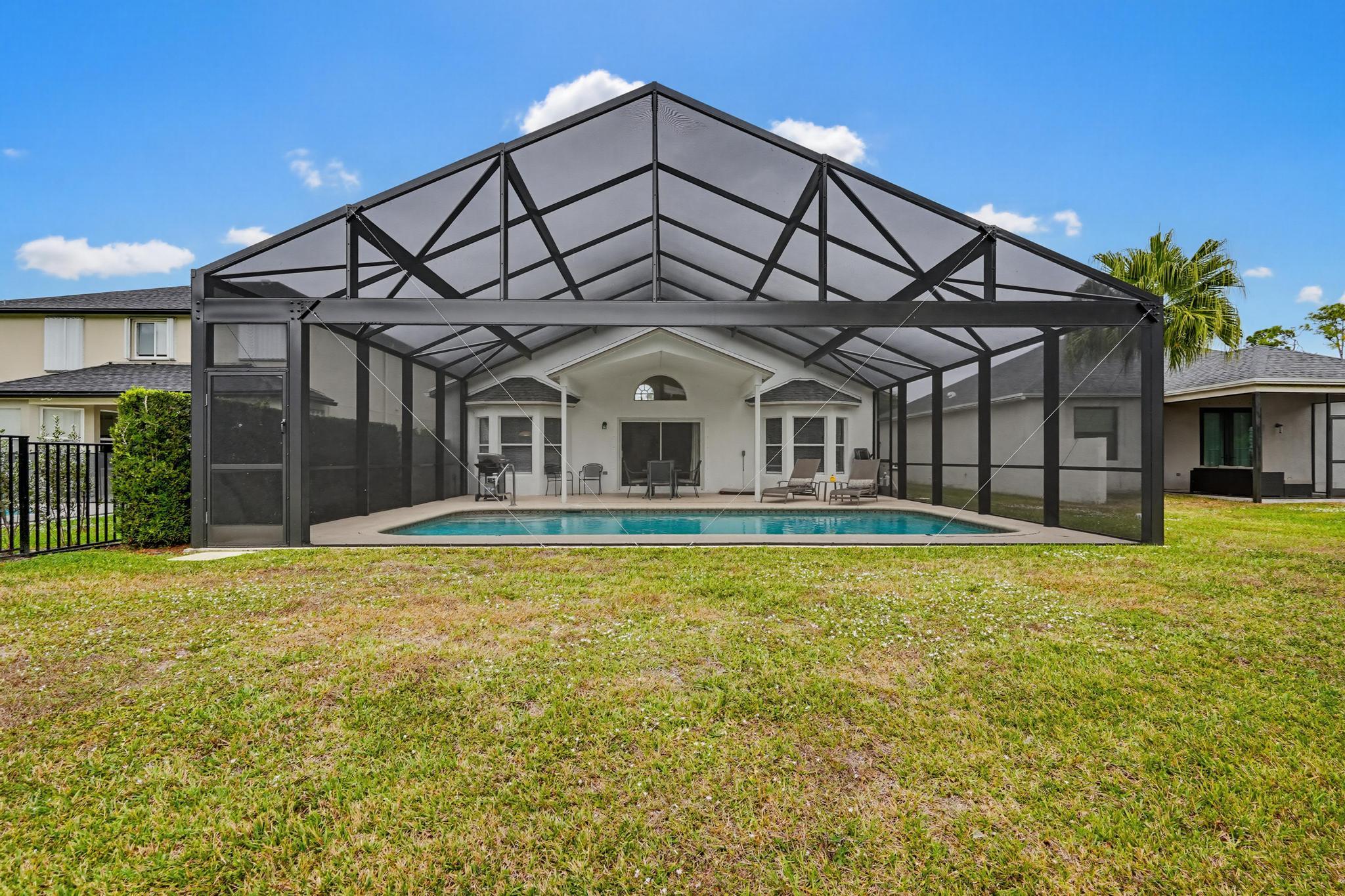 15182 Oak Chase Court Property Photo 7