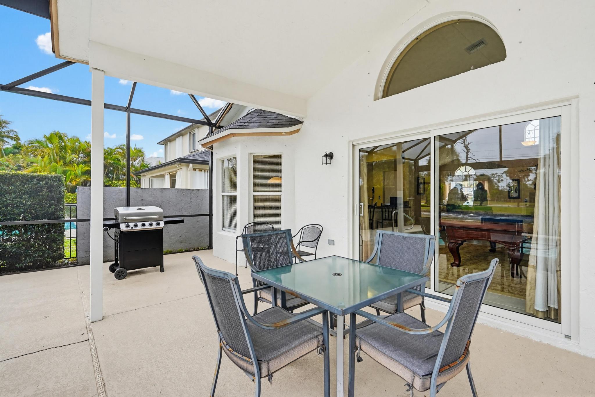 15182 Oak Chase Court Property Photo 13
