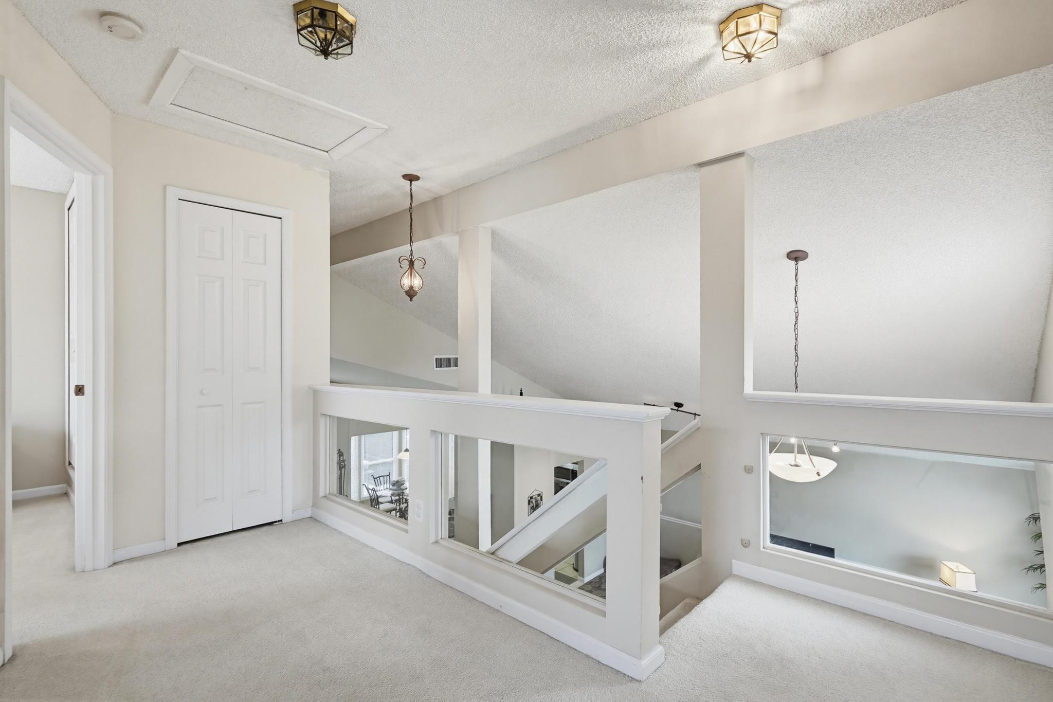 15182 Oak Chase Court Property Photo 18