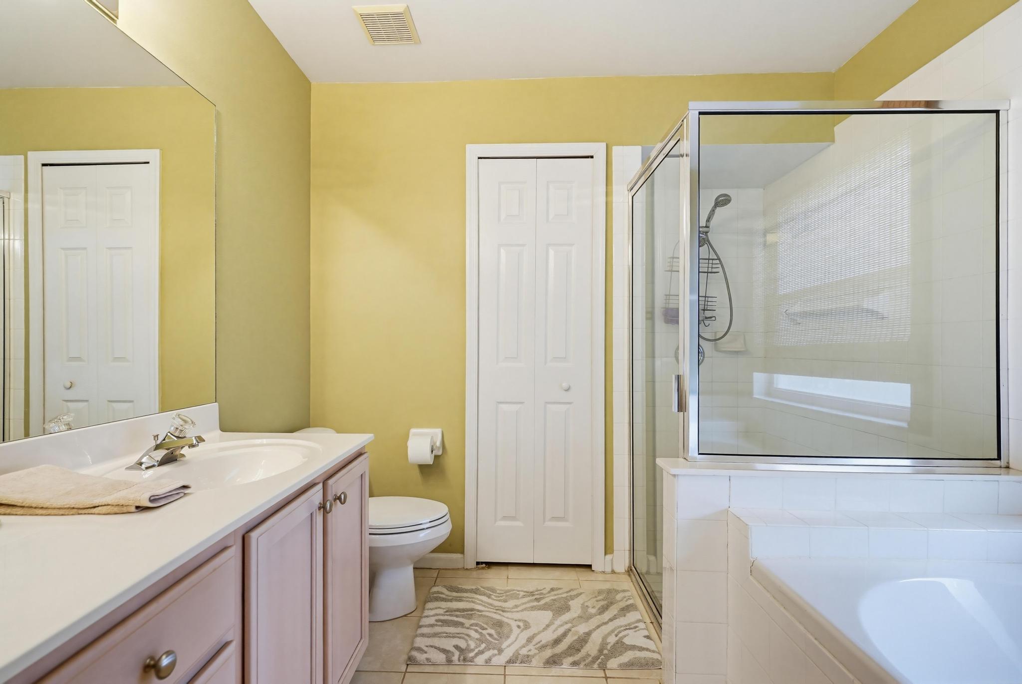 15182 Oak Chase Court Property Photo 19