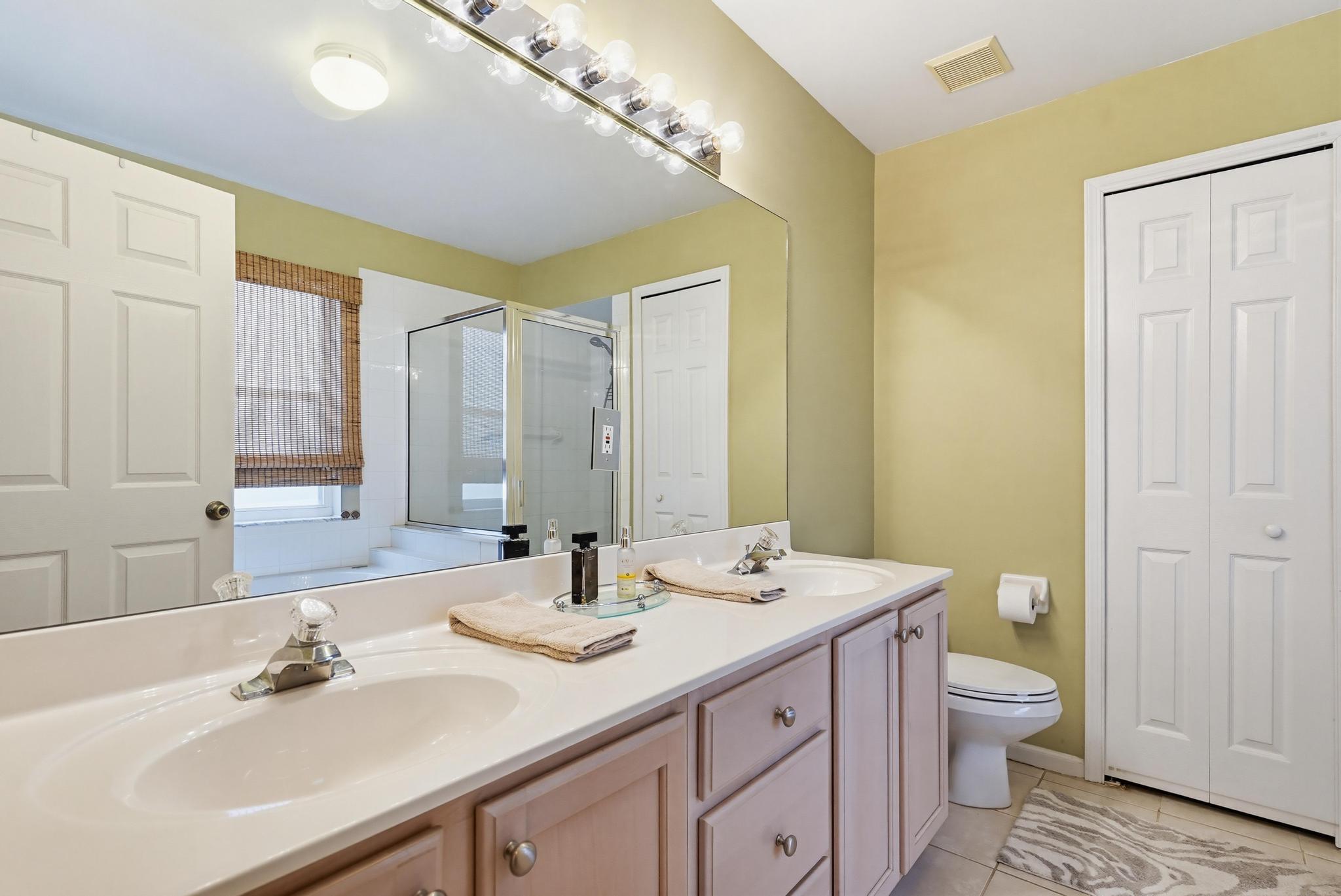 15182 Oak Chase Court Property Photo 20