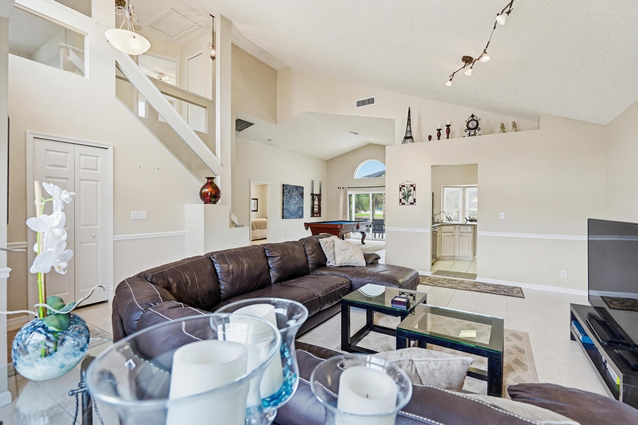 15182 Oak Chase Court Property Photo 38