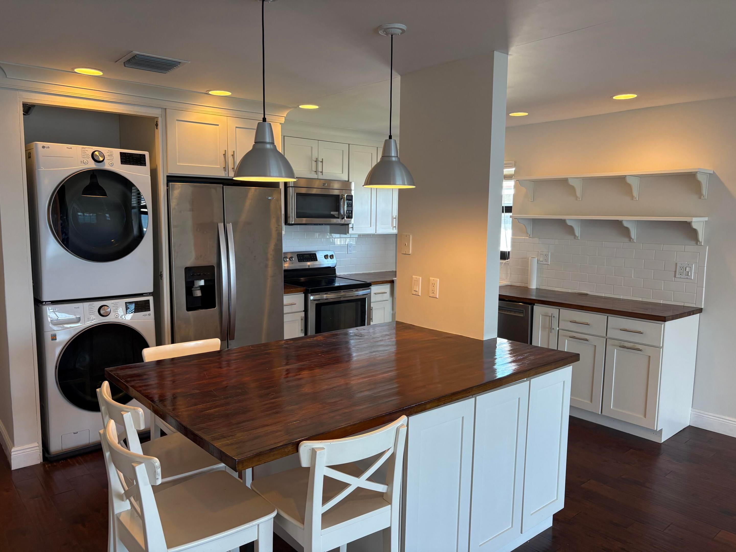 360 Wilma Circle 5 Property Photo 7