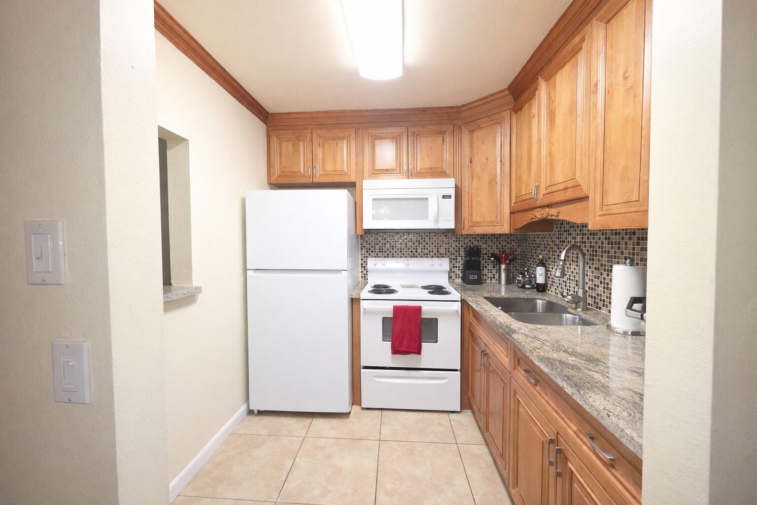 204 Kent L L Property Photo 1