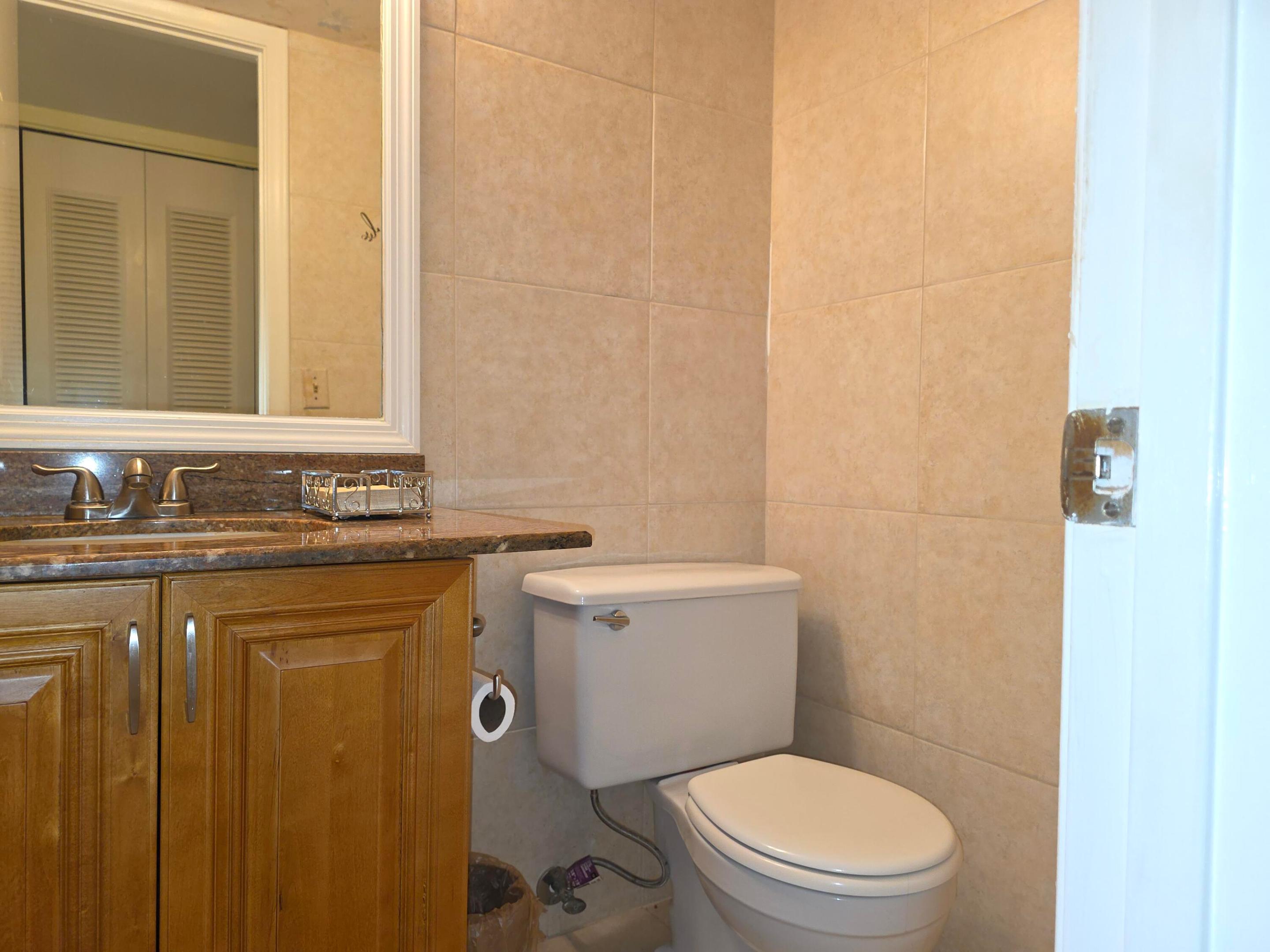 204 Kent L L Property Photo 19