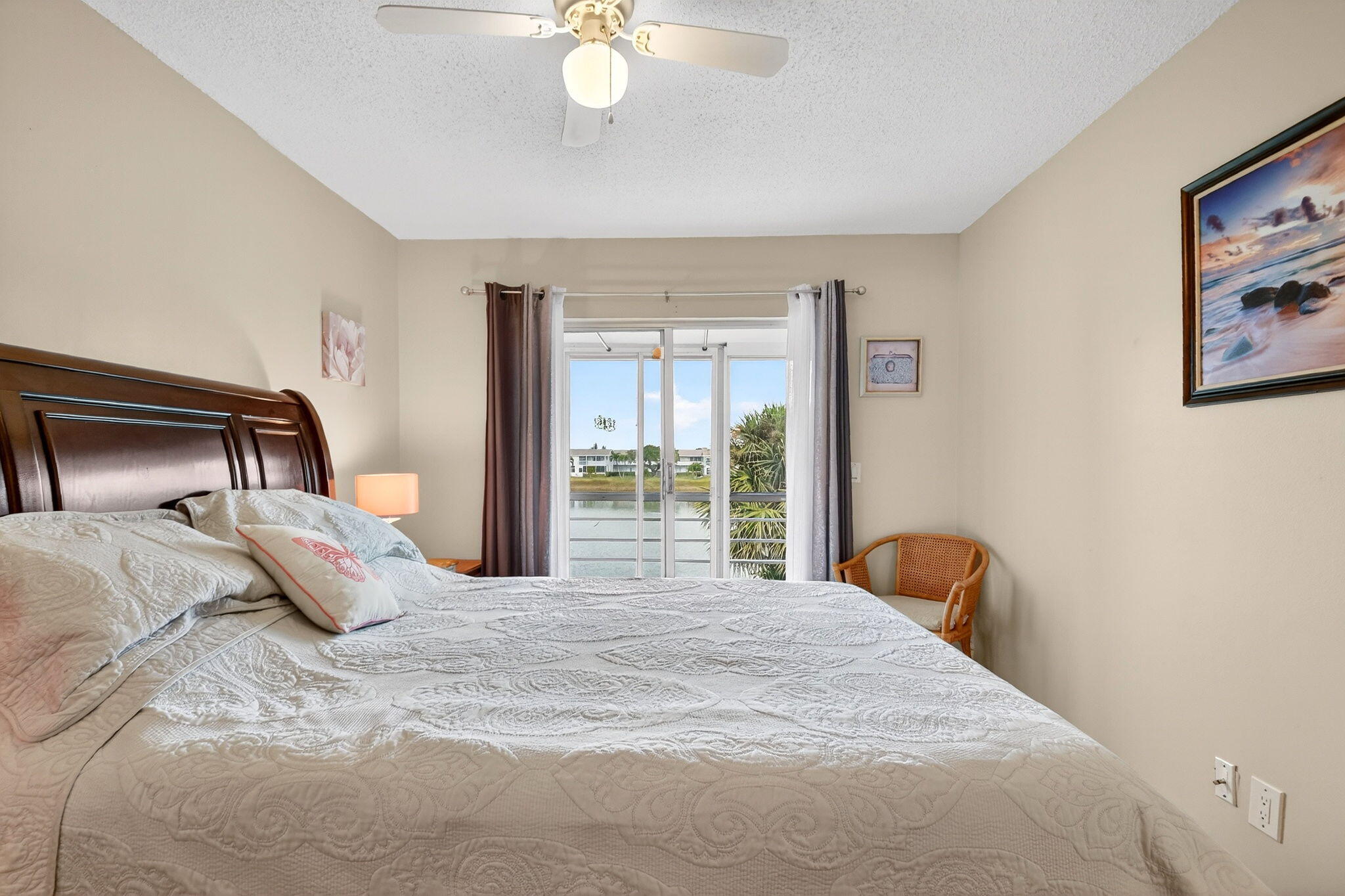 209 Somerset K Property Photo 19