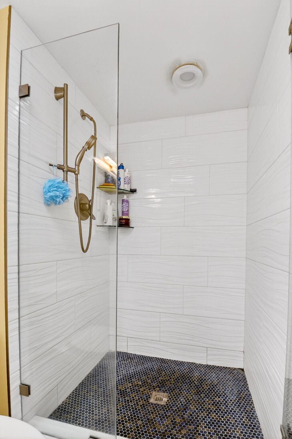 209 Somerset K Property Photo 24
