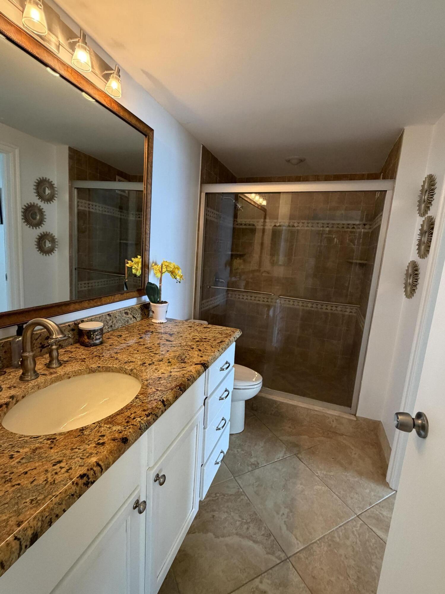 5400 N Ocean Drive 5c Property Photo 33