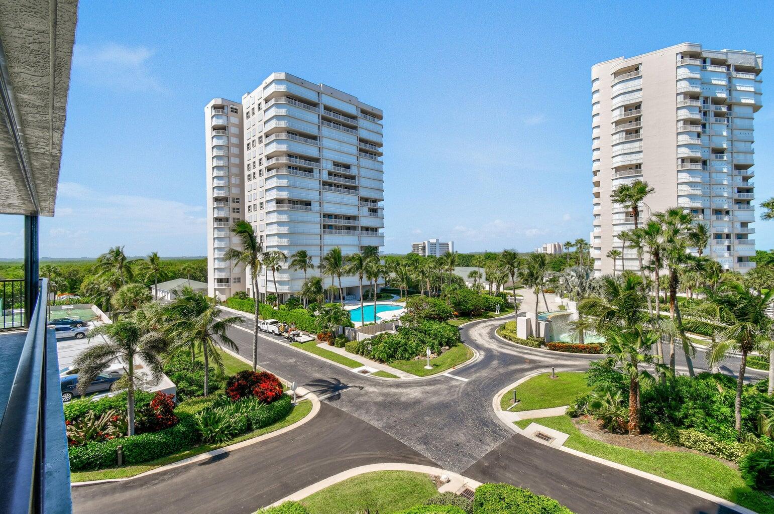 5047 N Highway A1a 404 Property Photo 4