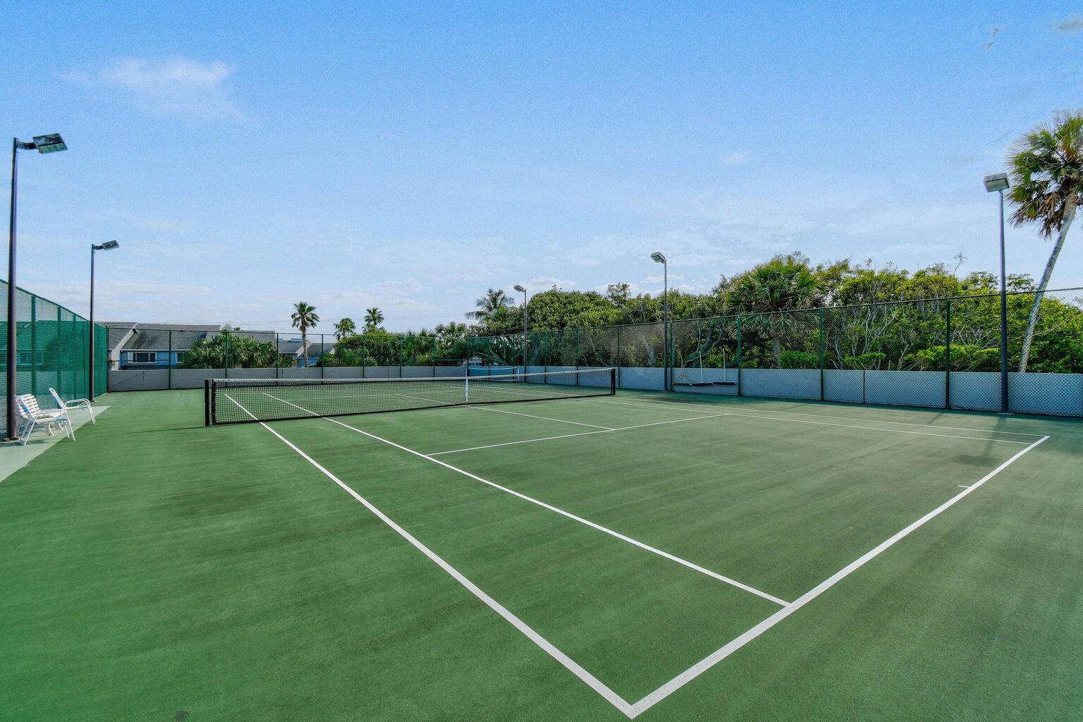 5047 N Highway A1a 404 Property Photo 34