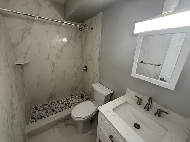 810 Lake Shore Drive 19 Property Photo 9