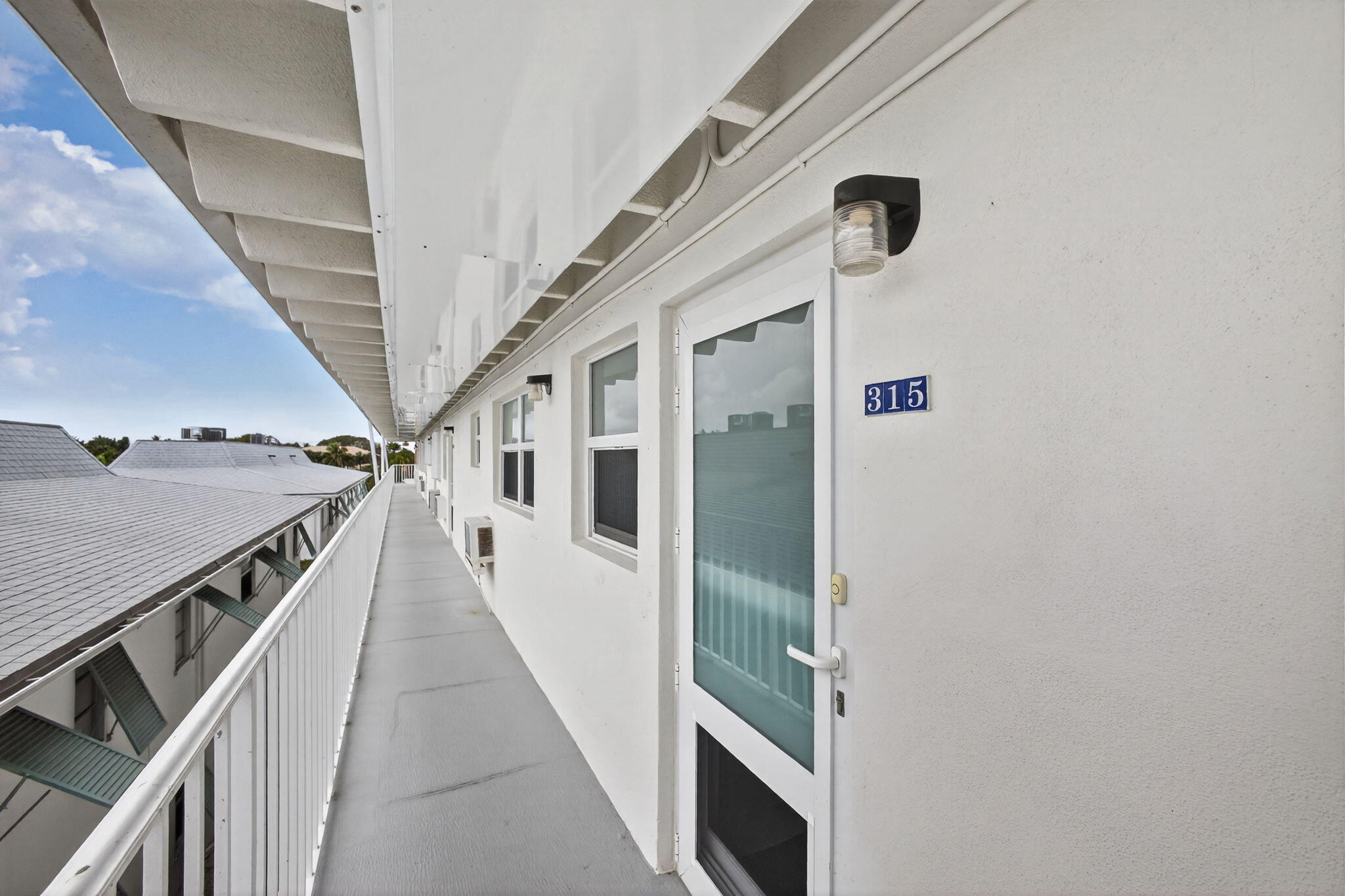 4001 S Ocean Boulevard 315 Property Photo 6