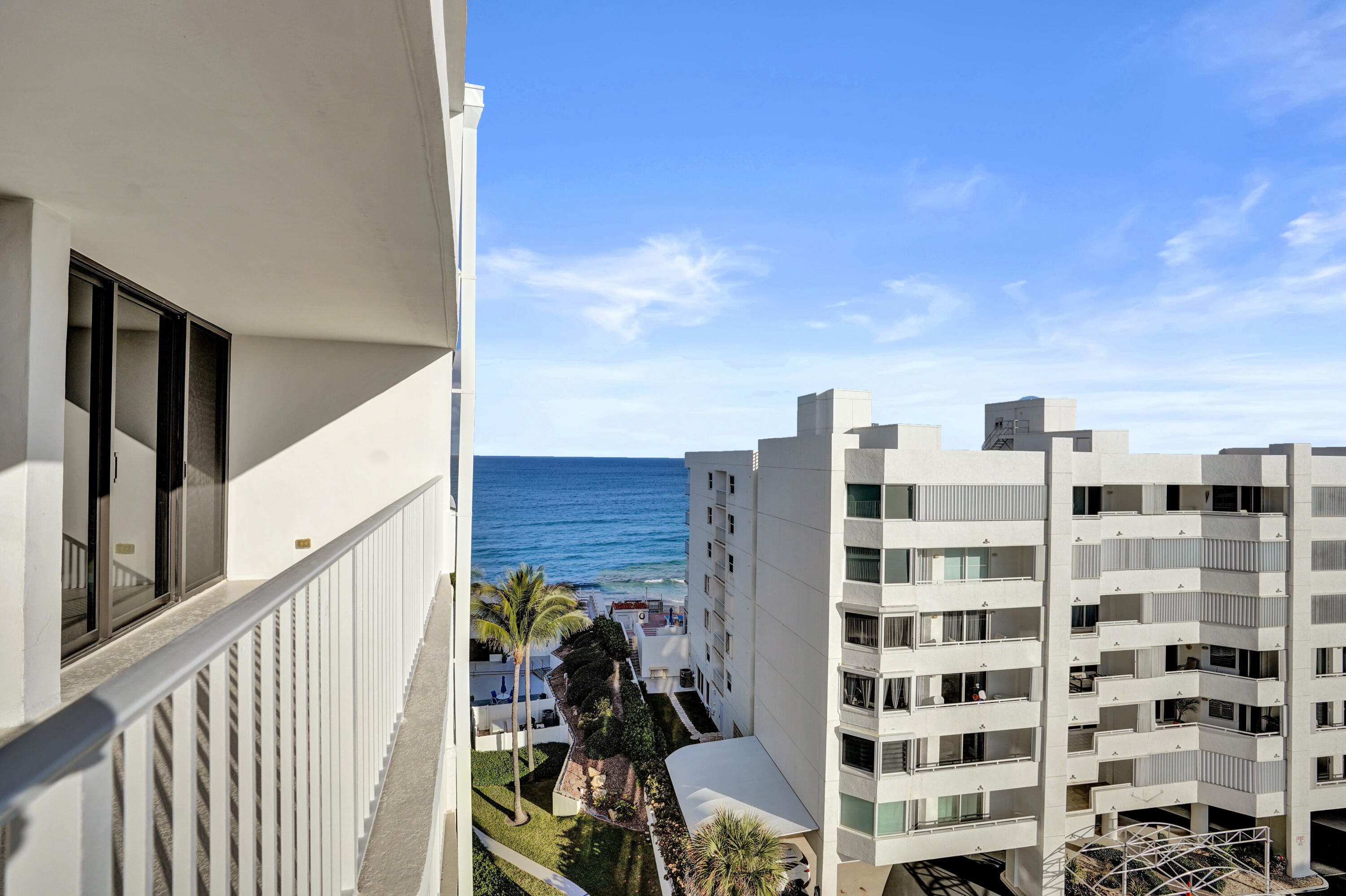 3590 S Ocean Boulevard 809 Property Photo 4