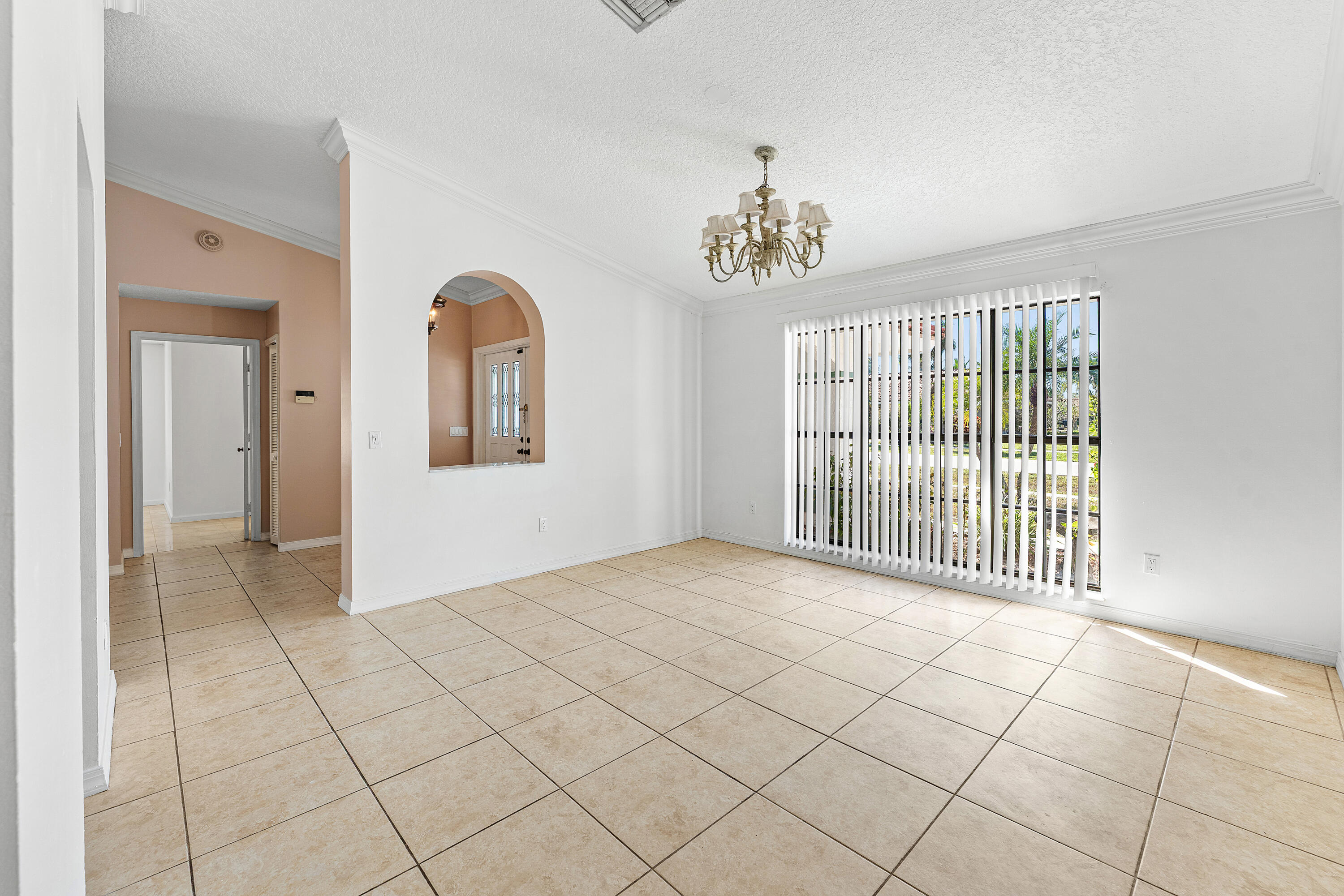 2057 Amesbury Circle Property Photo 17