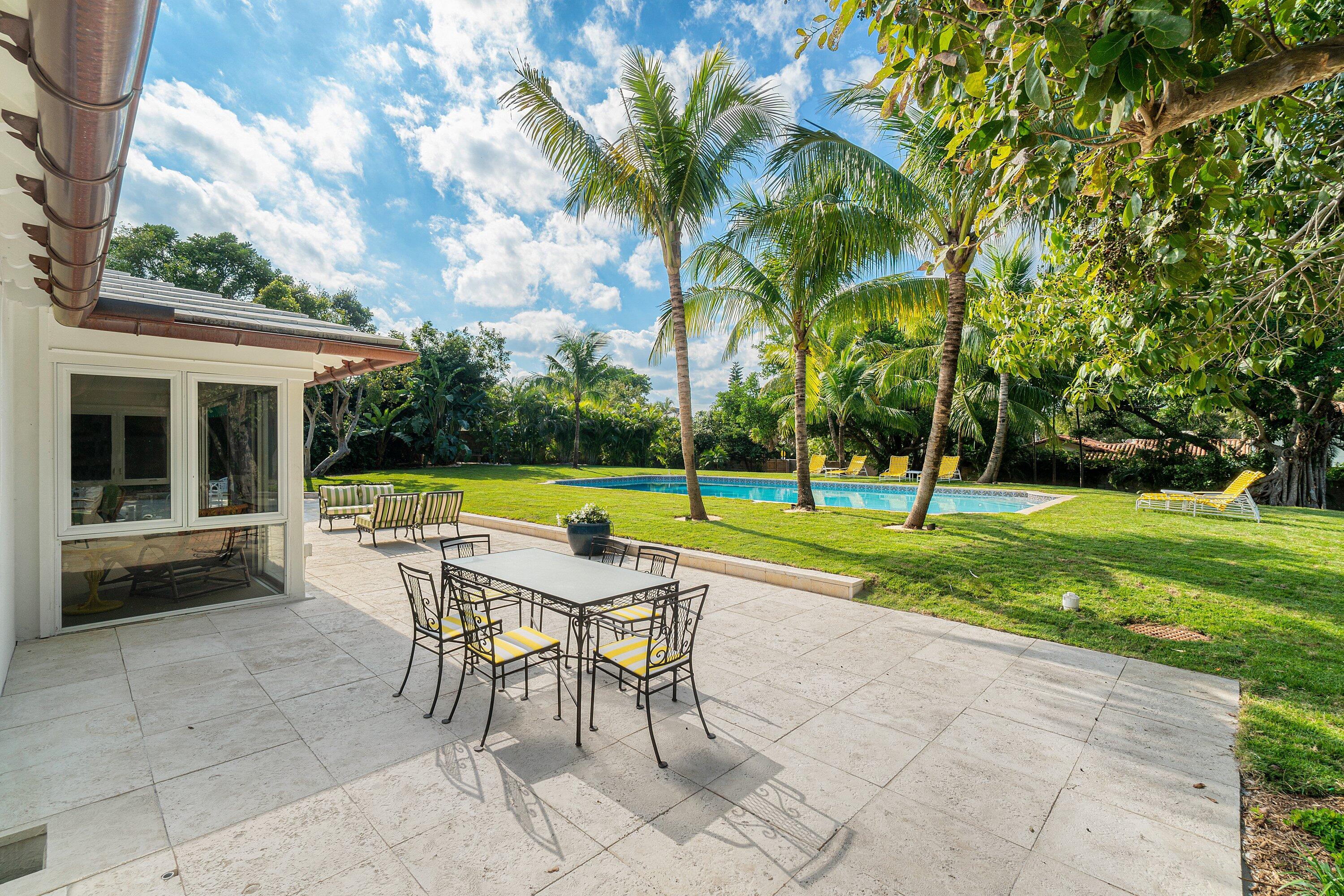 1008 N Ocean Boulevard Property Photo 19