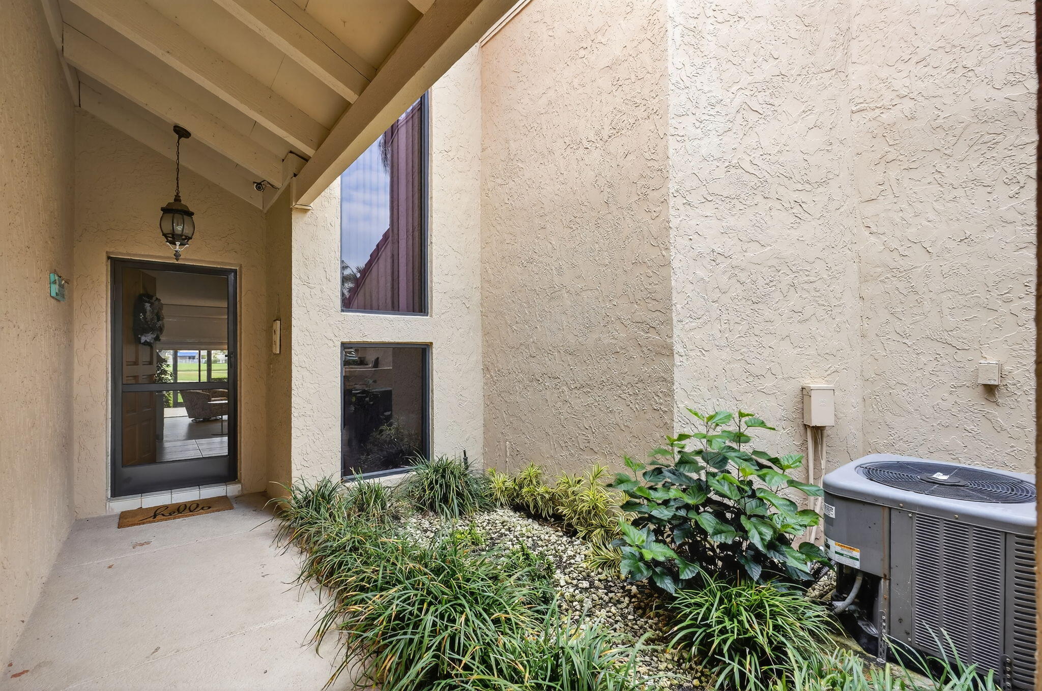 830 Windermere Way Property Photo 3