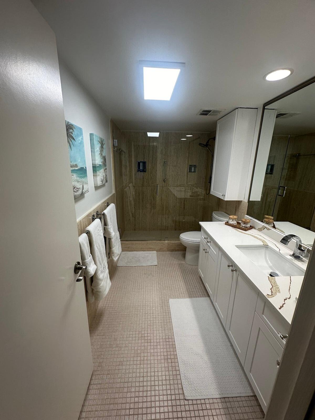2066 N Ocean Boulevard 2nw Property Photo 14