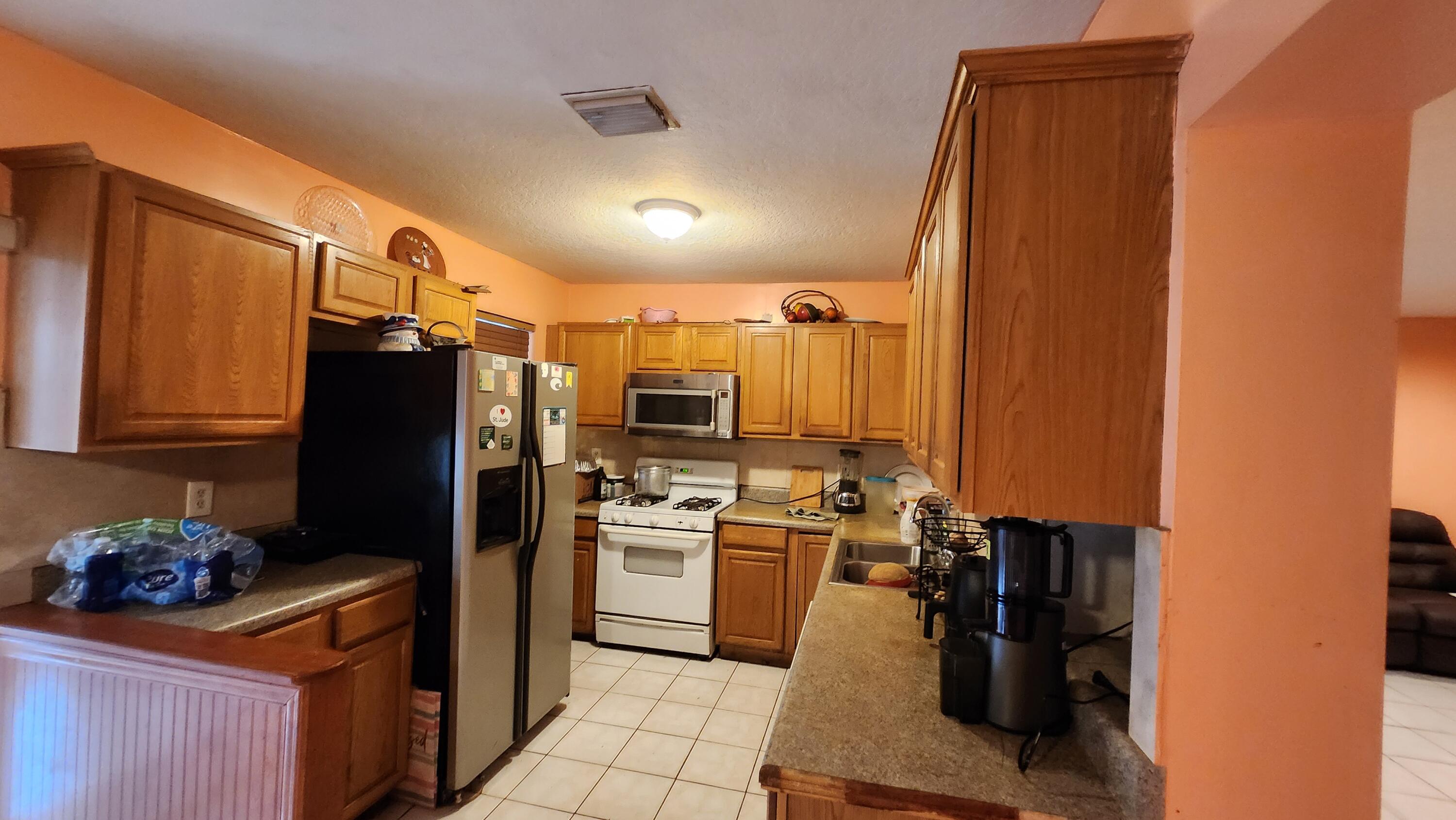 1207 Hatteras Circle Property Photo 1