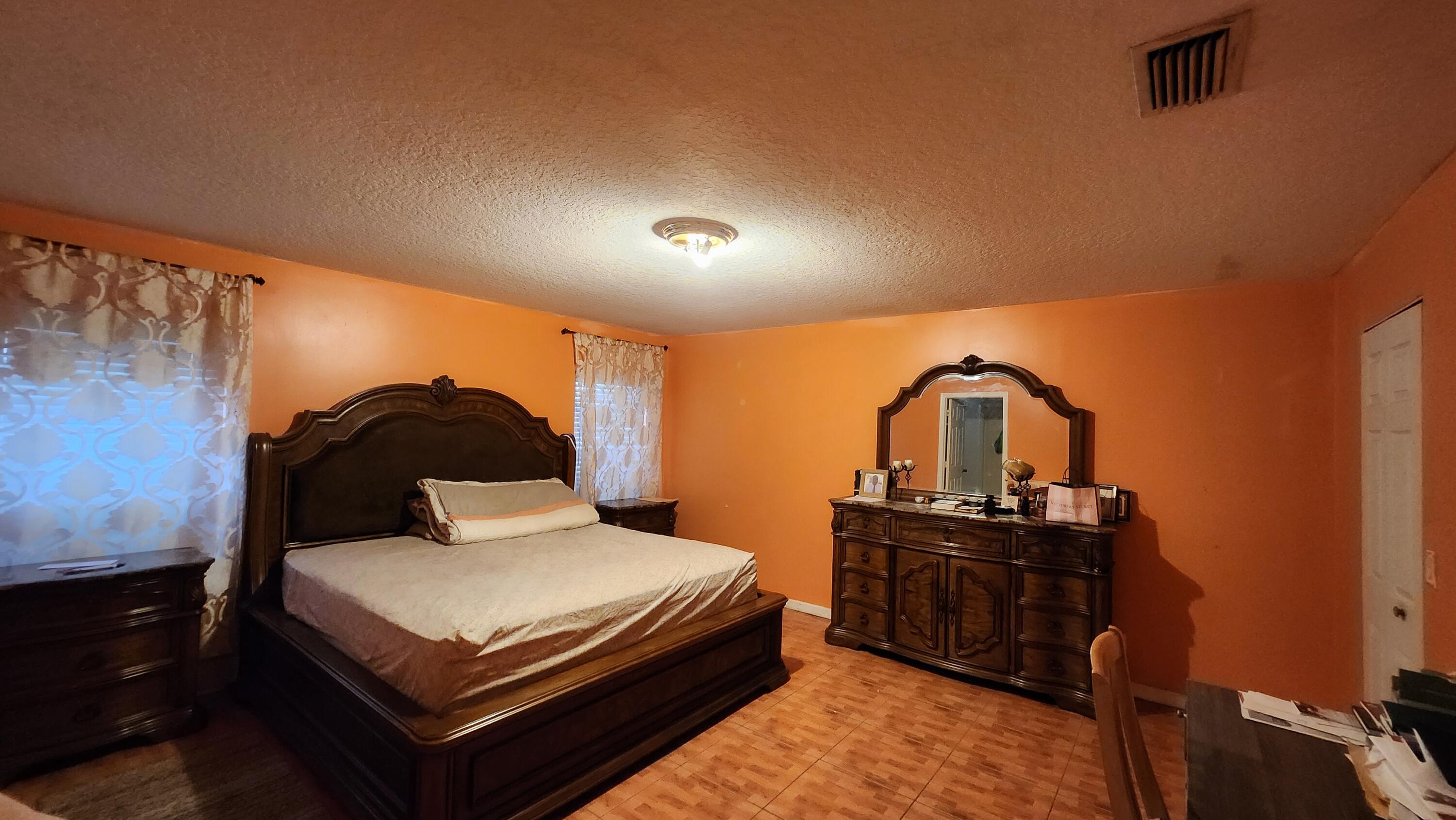 1207 Hatteras Circle Property Photo 14