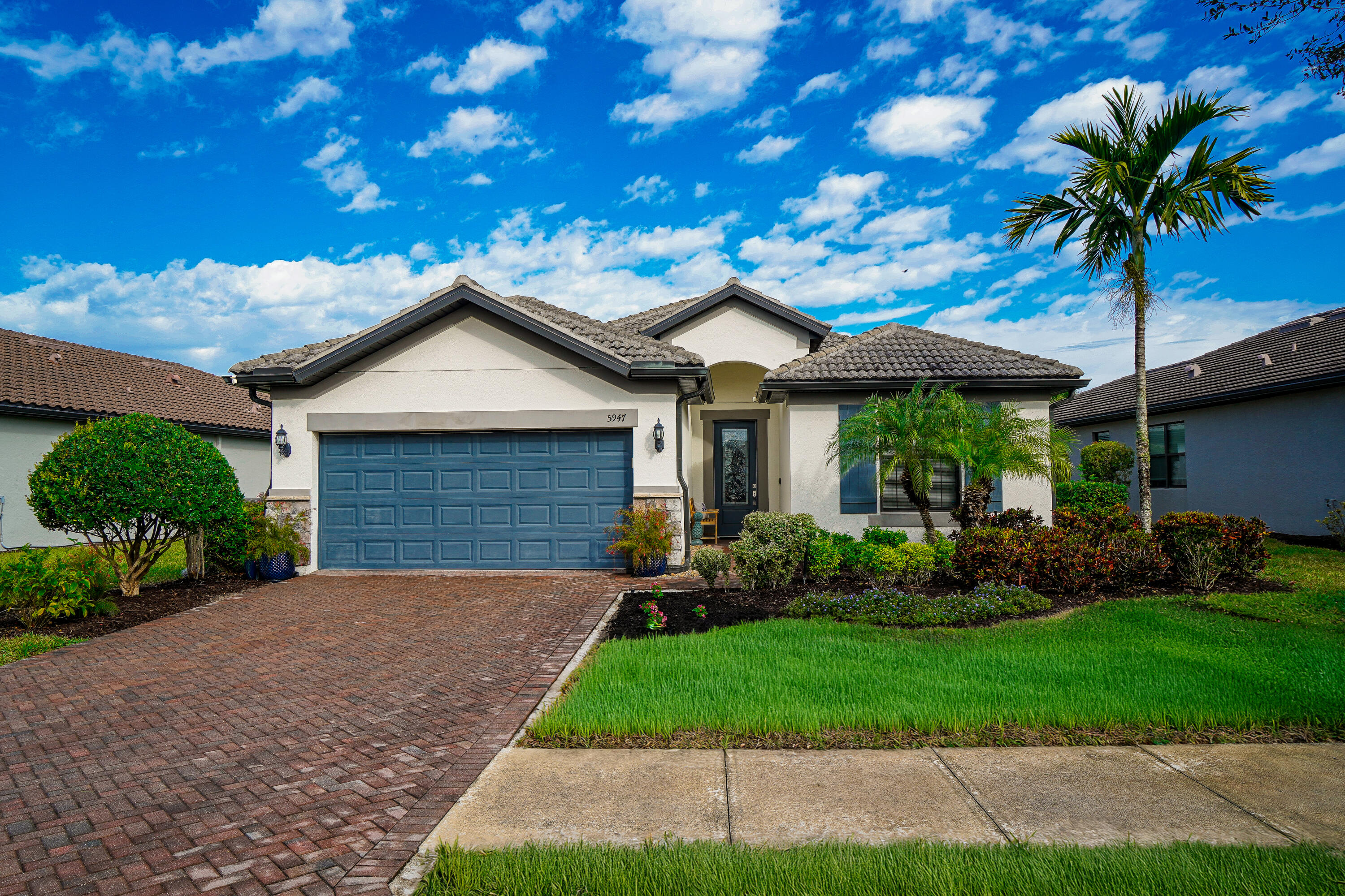 5947 Prosperity Lane Property Photo 1