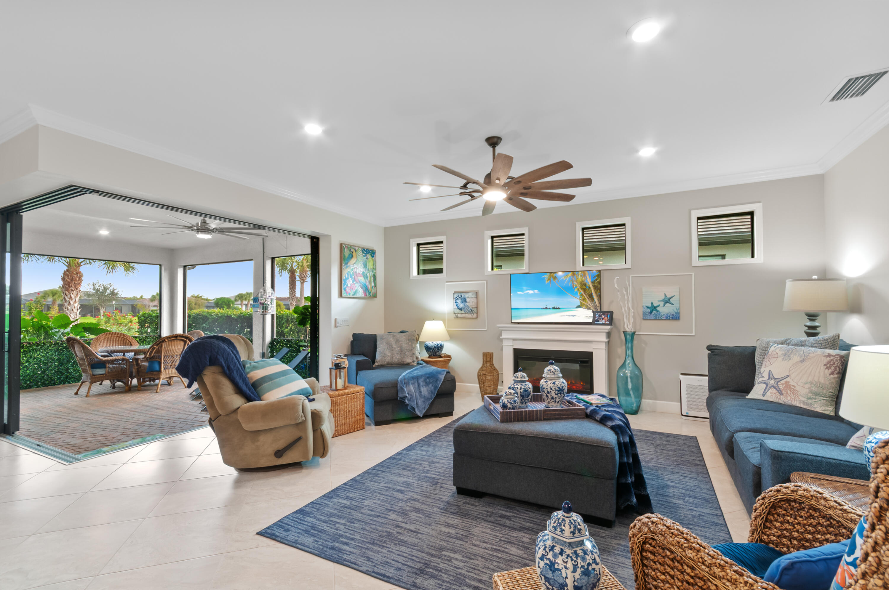 5947 Prosperity Lane Property Photo 2