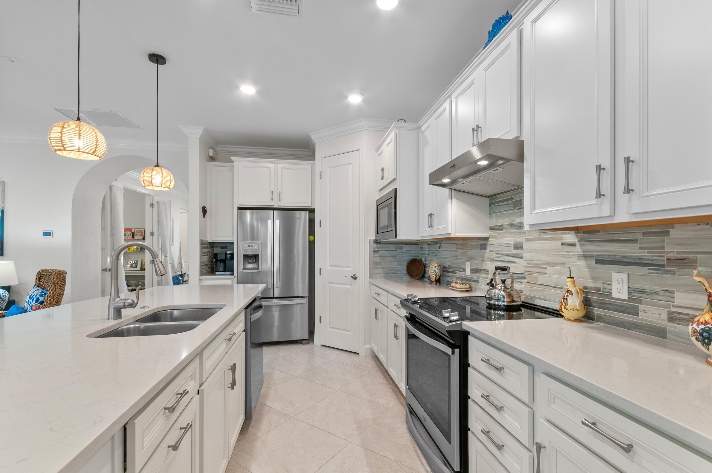 5947 Prosperity Lane Property Photo 5