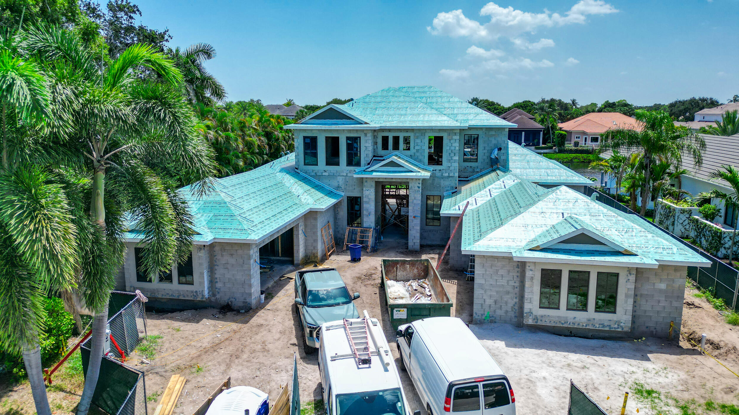 127 Quayside Drive Property Photo 4