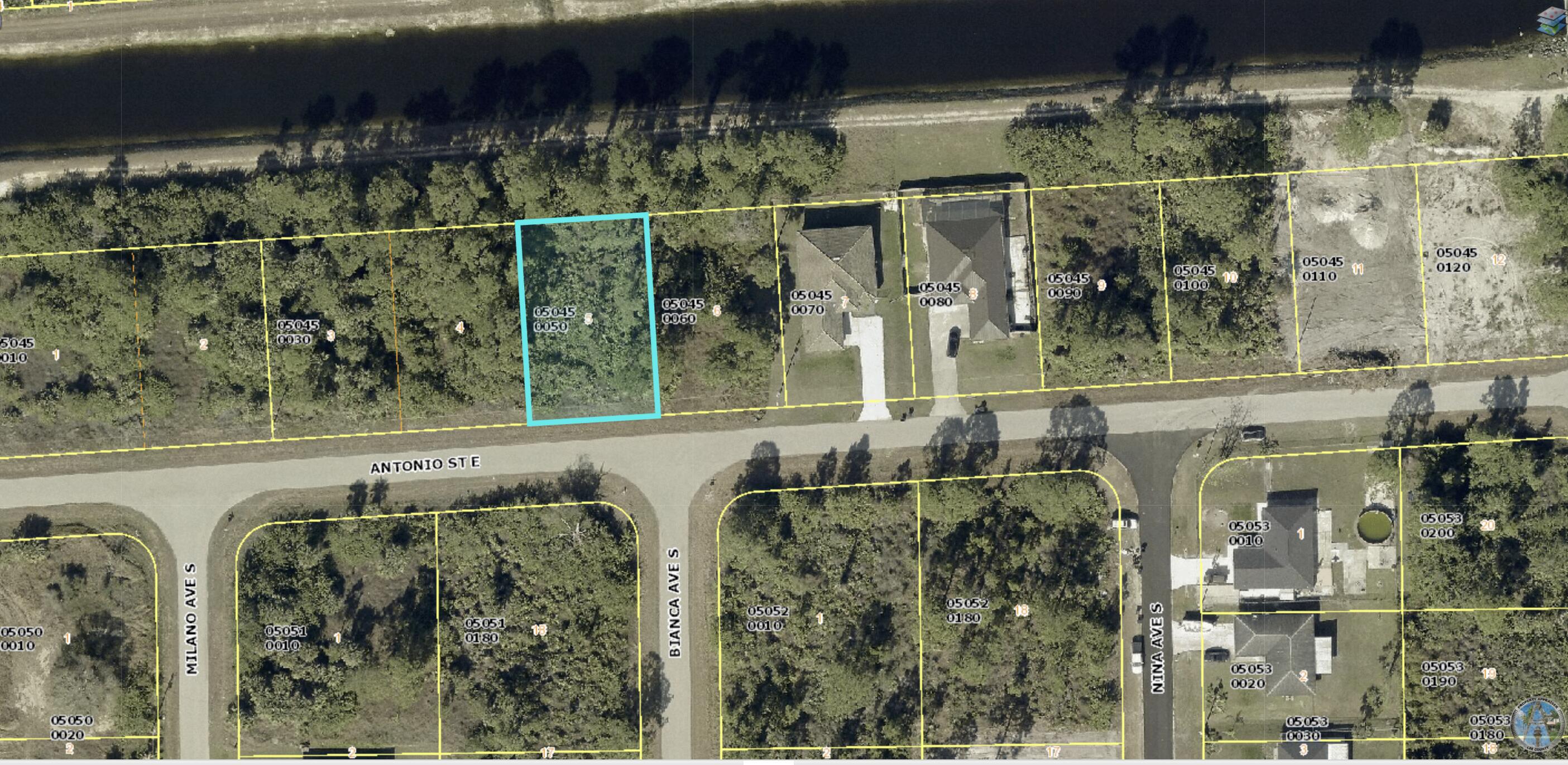 1235 Antonio Street E Property Photo 2