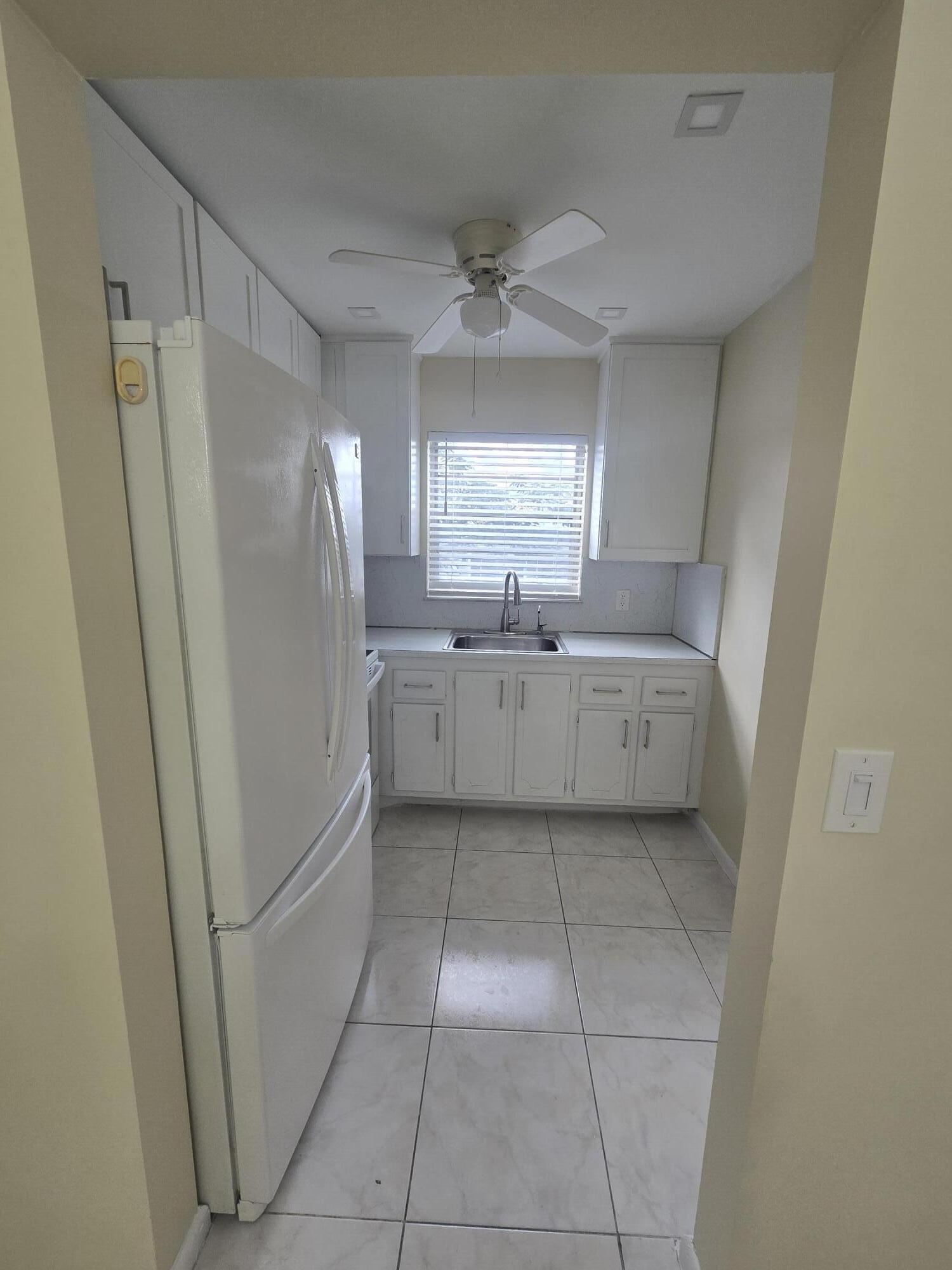 17 Cambridge A Property Photo 8