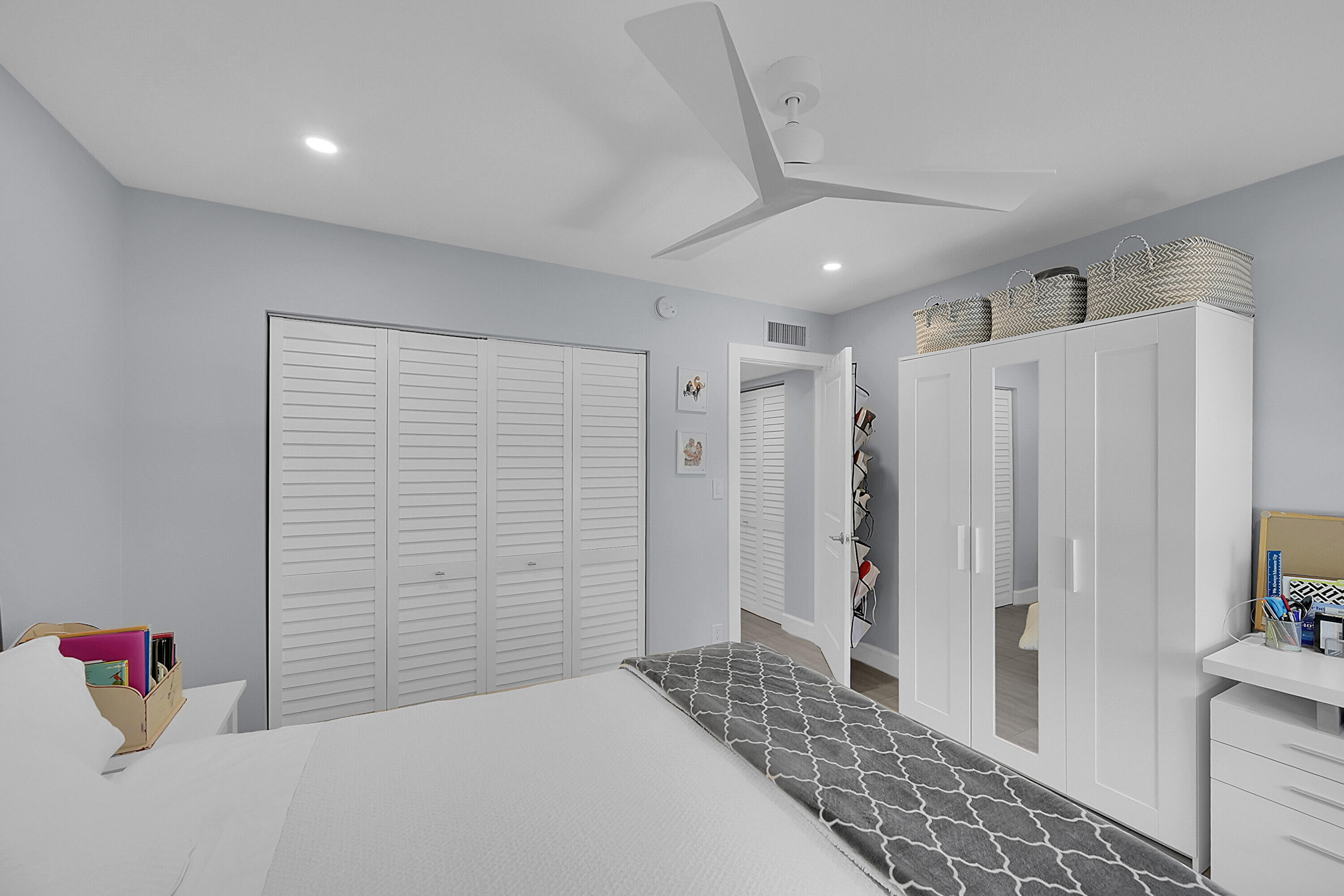 12870 Briarlake Drive 201 Property Photo 25