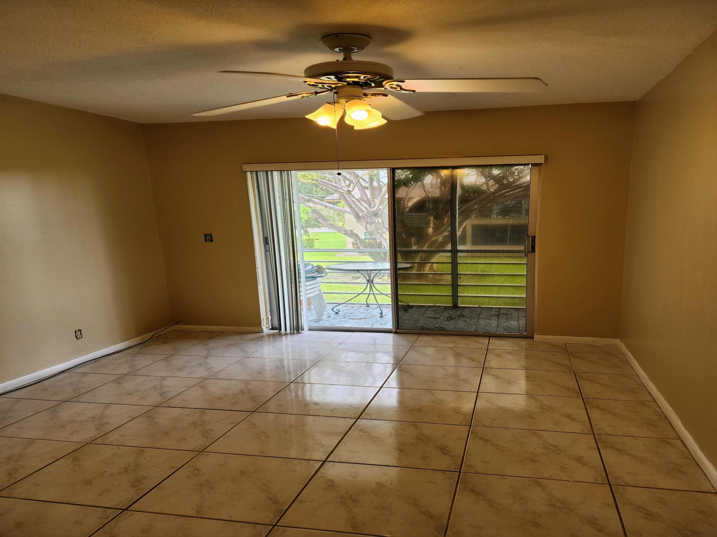 239 Coventry J Property Photo 1