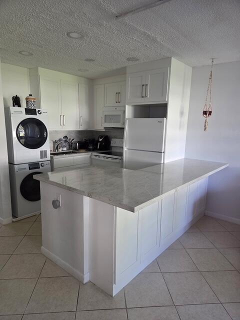 460 Horizons W 111 Property Photo 10