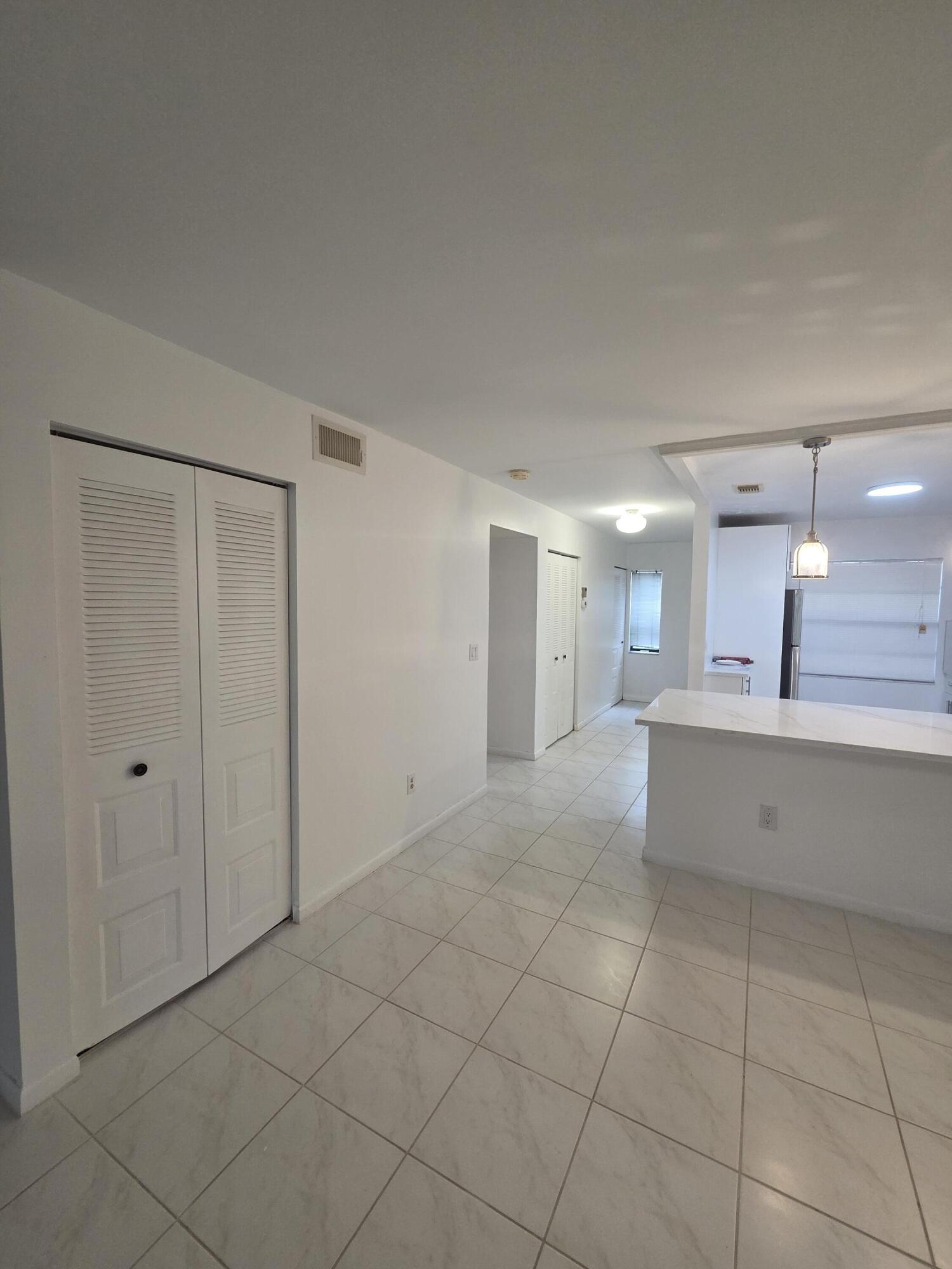 9187 Norte Lago 5e Property Photo 7