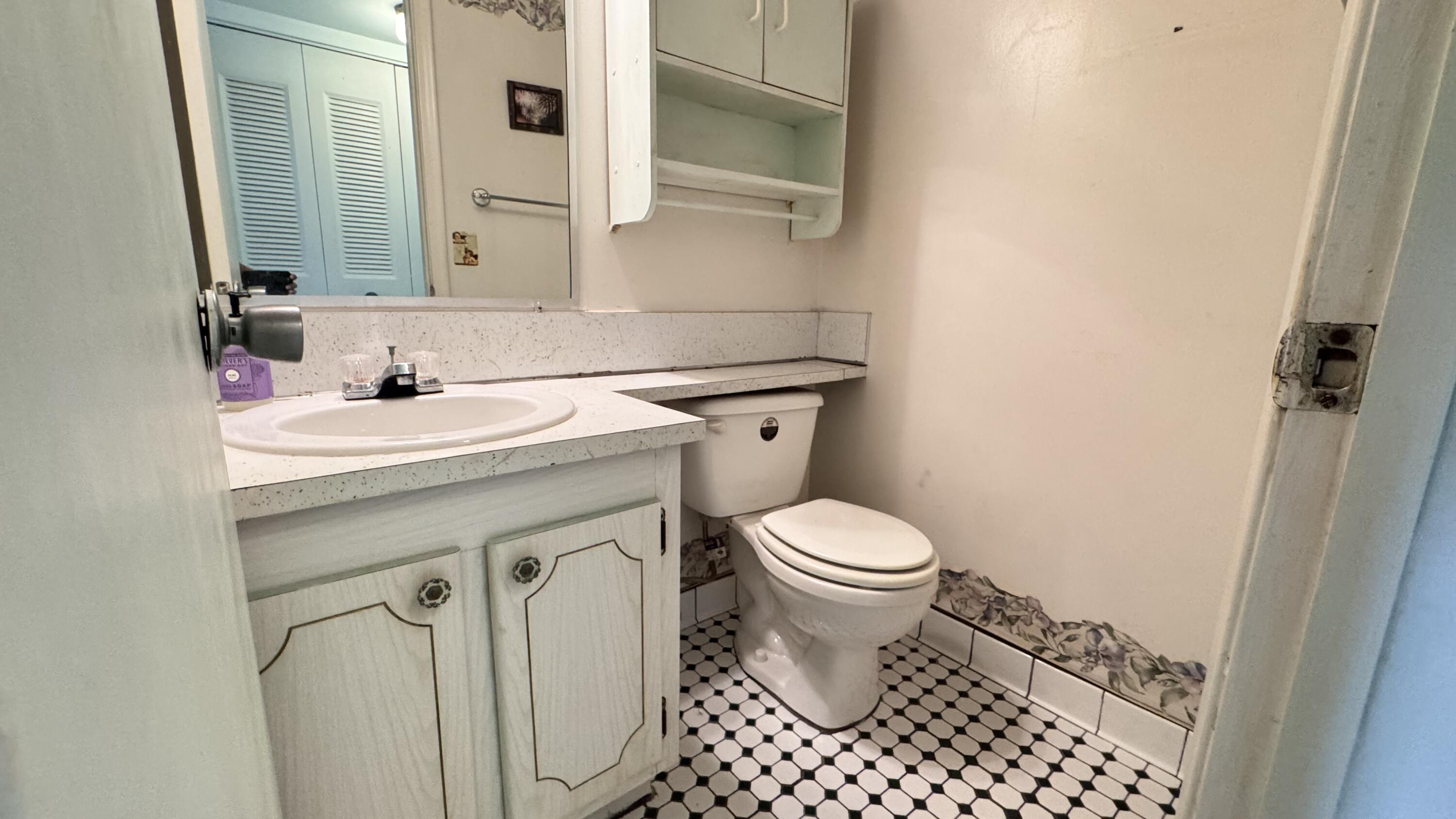 164 Kent J Property Photo 24