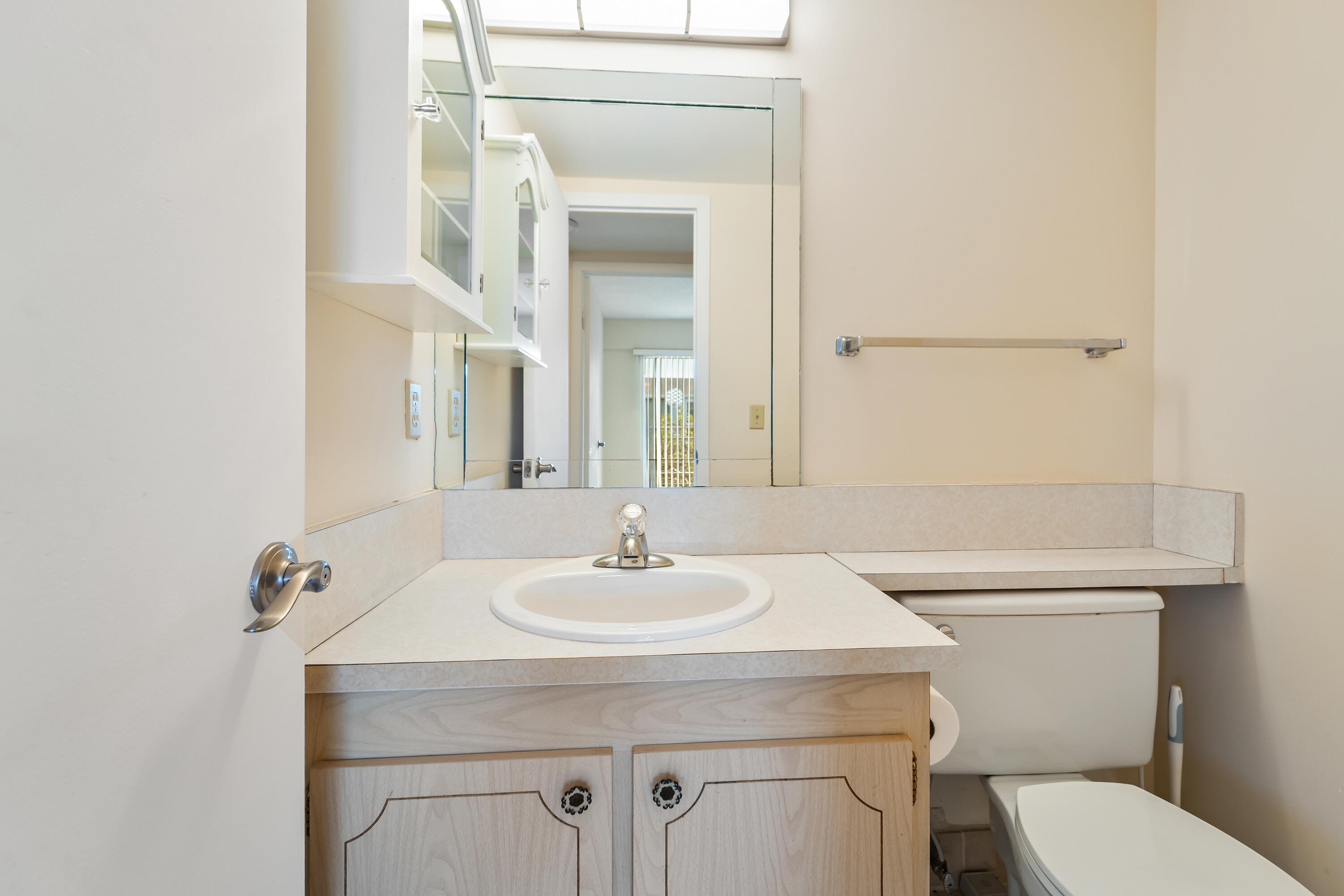 200 Dorset E Property Photo 22