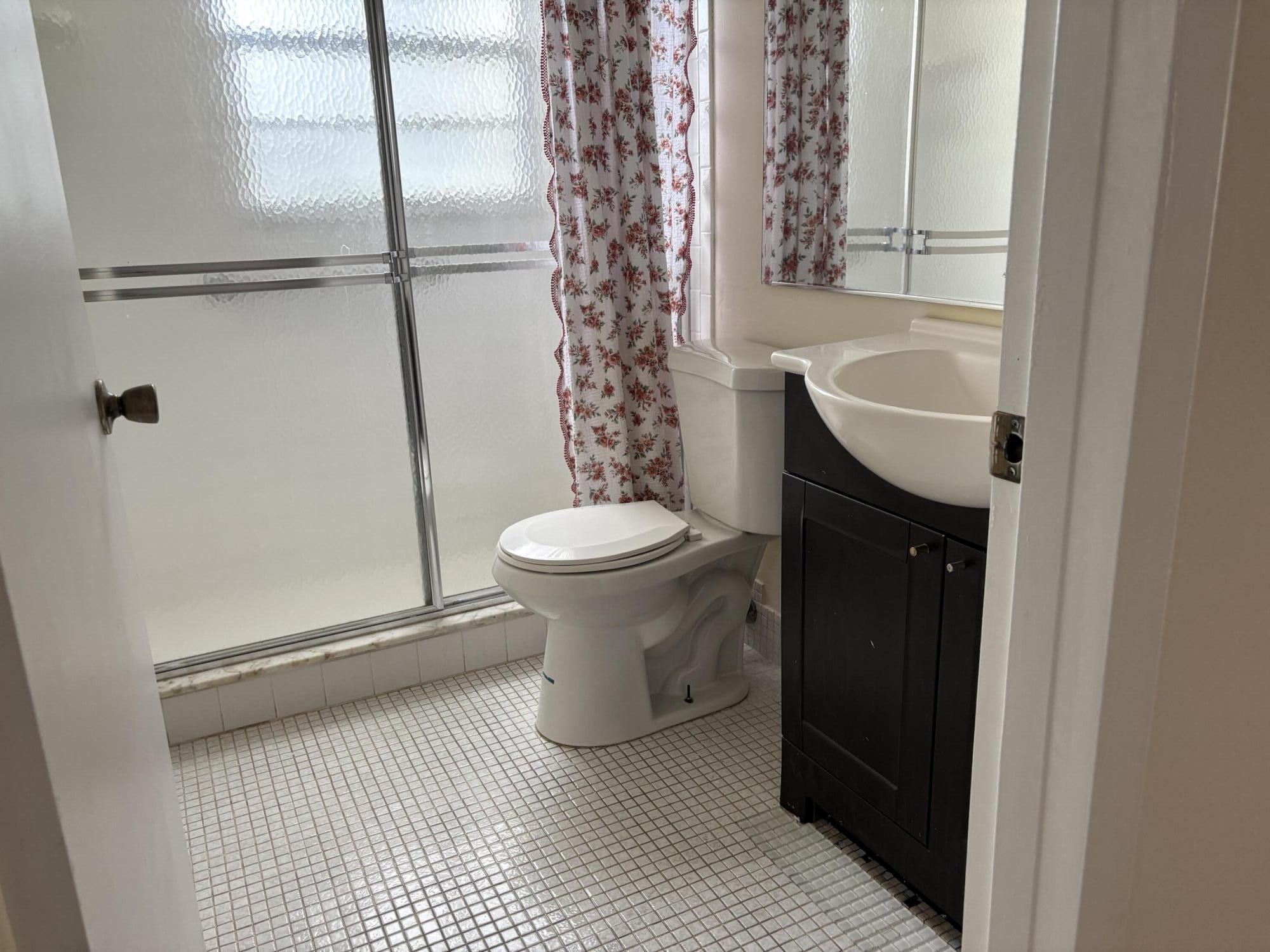 186 Dorset E Property Photo 9