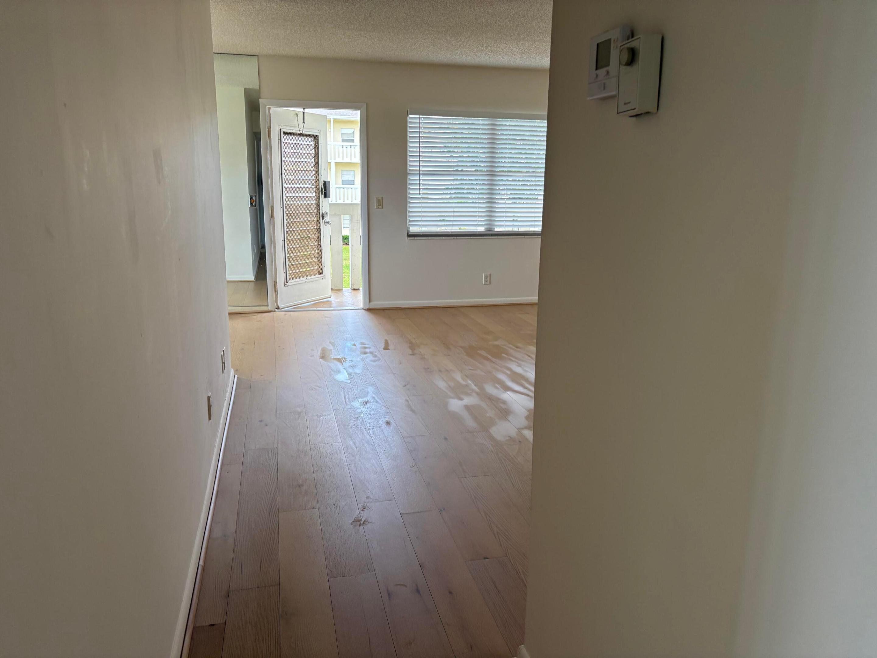 186 Dorset E Property Photo 18
