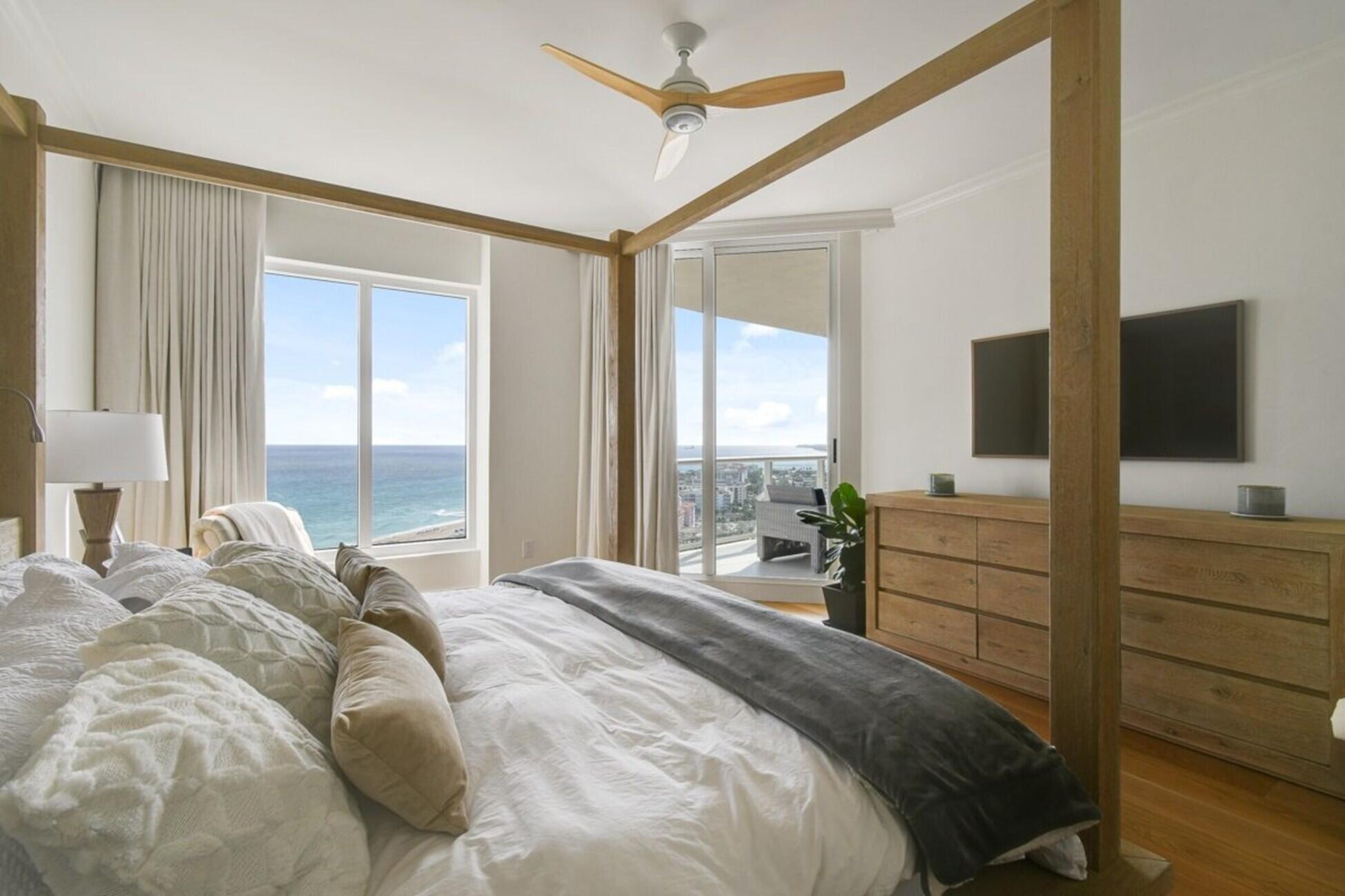 2700 N Ocean Drive 2003b Property Photo 16