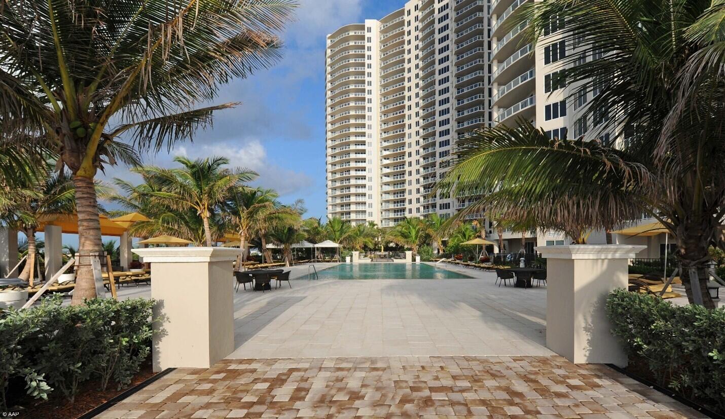 2700 N Ocean Drive 2003b Property Photo 27