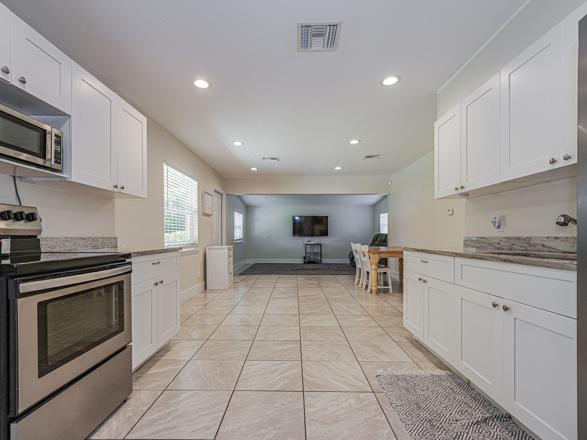 2875 58th Court Property Photo 11