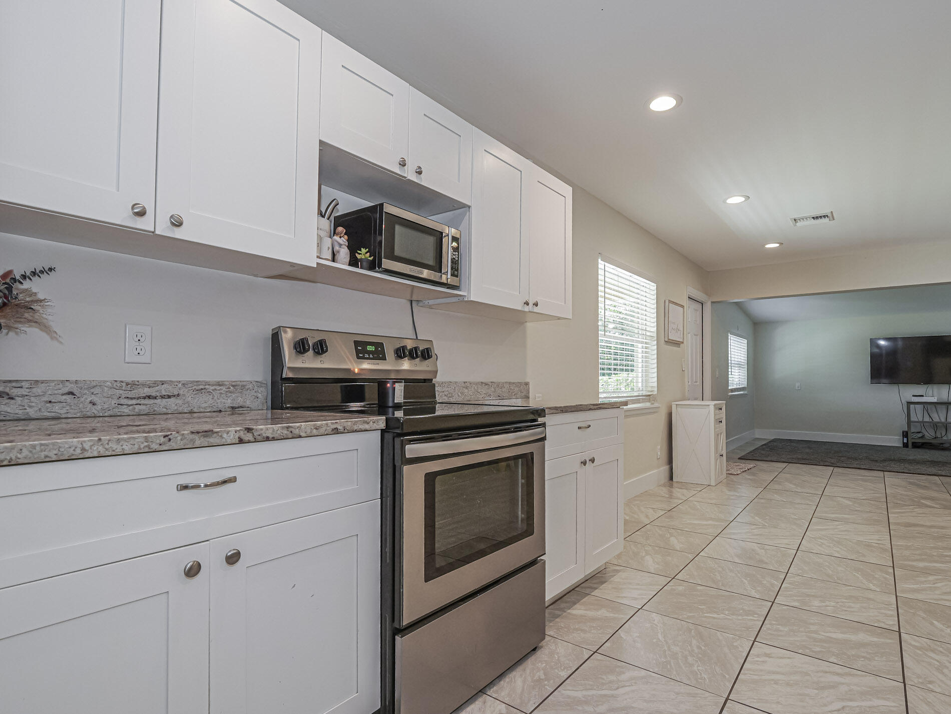 2875 58th Court Property Photo 12