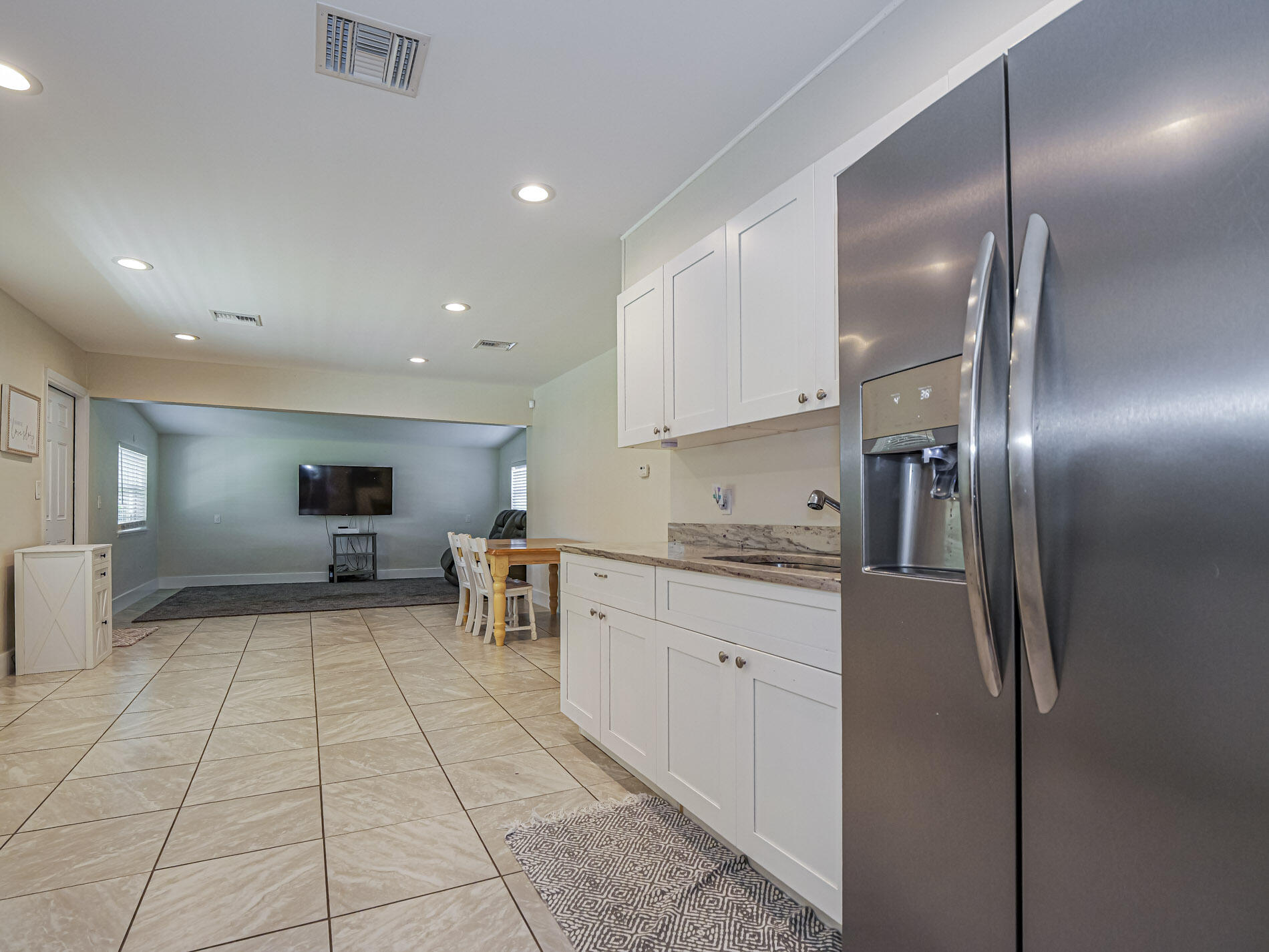 2875 58th Court Property Photo 13