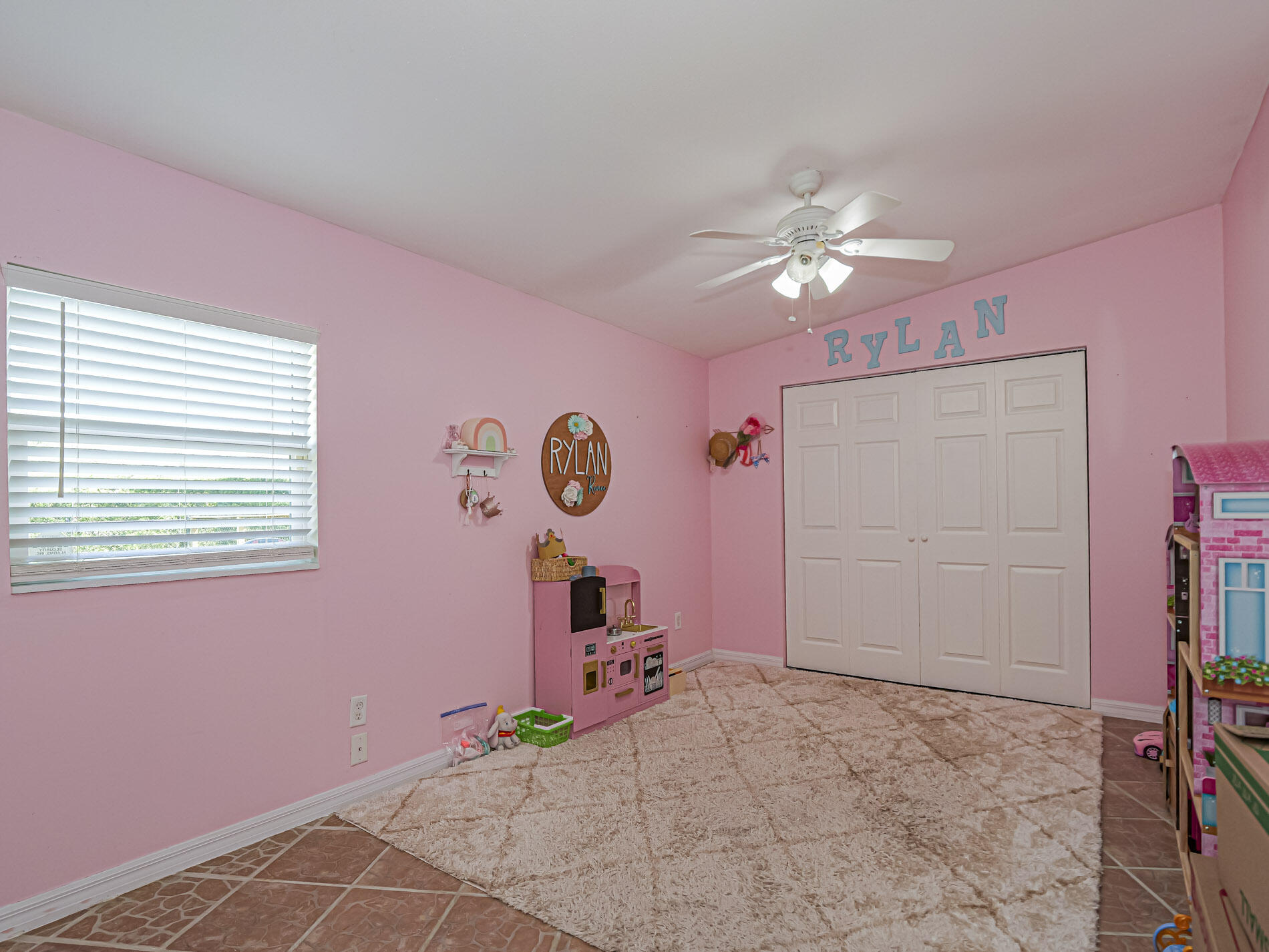 2875 58th Court Property Photo 18