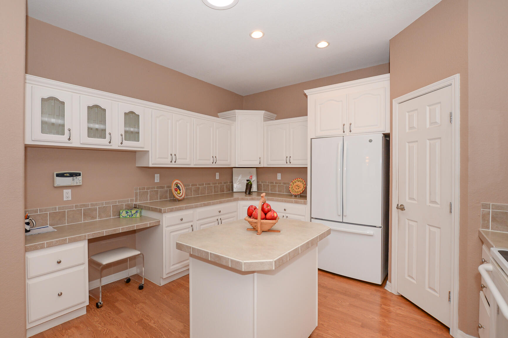 3225 Scarlet Tanager Court Property Photo 17
